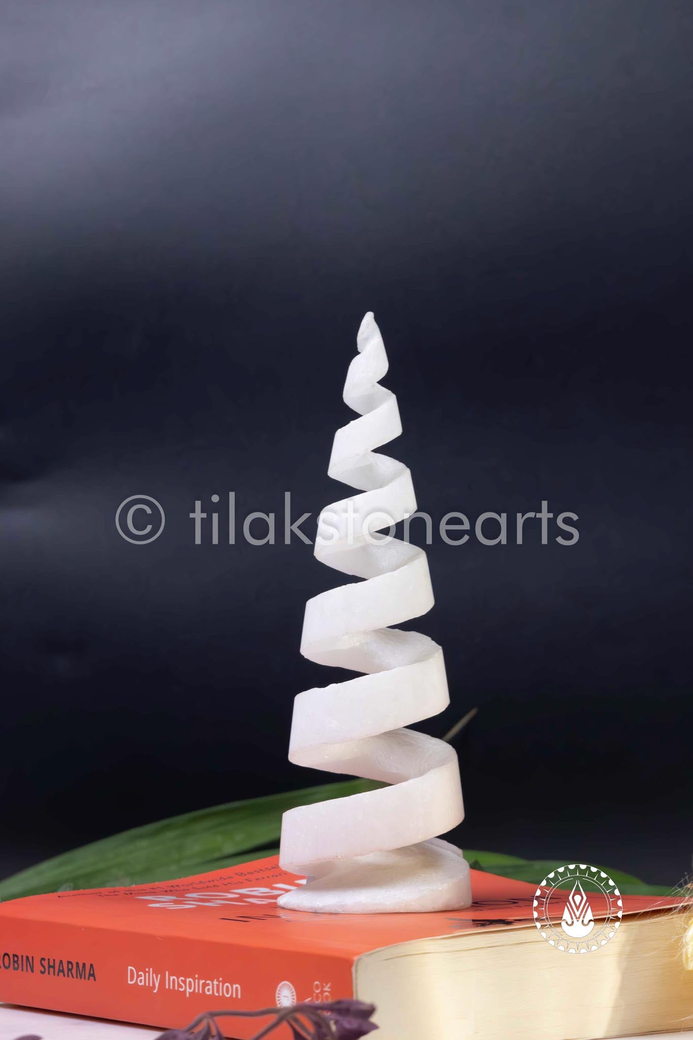 The Spiral Cone 7" | Swiss White (Imported)