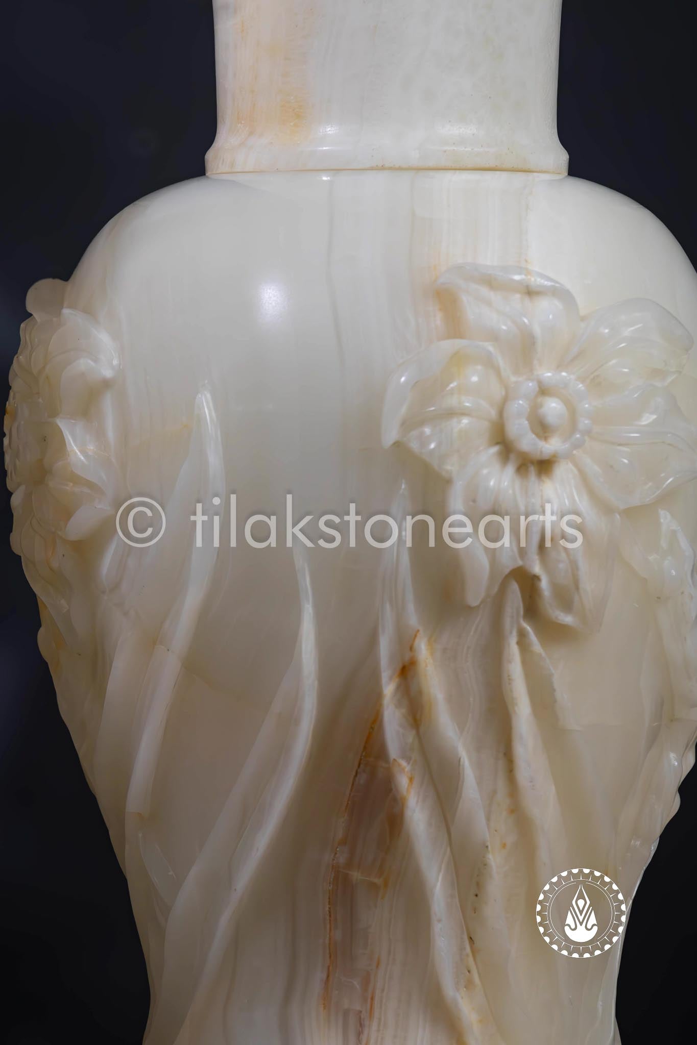 Butterscotch Beauty Pot 22" | Honey Onyx