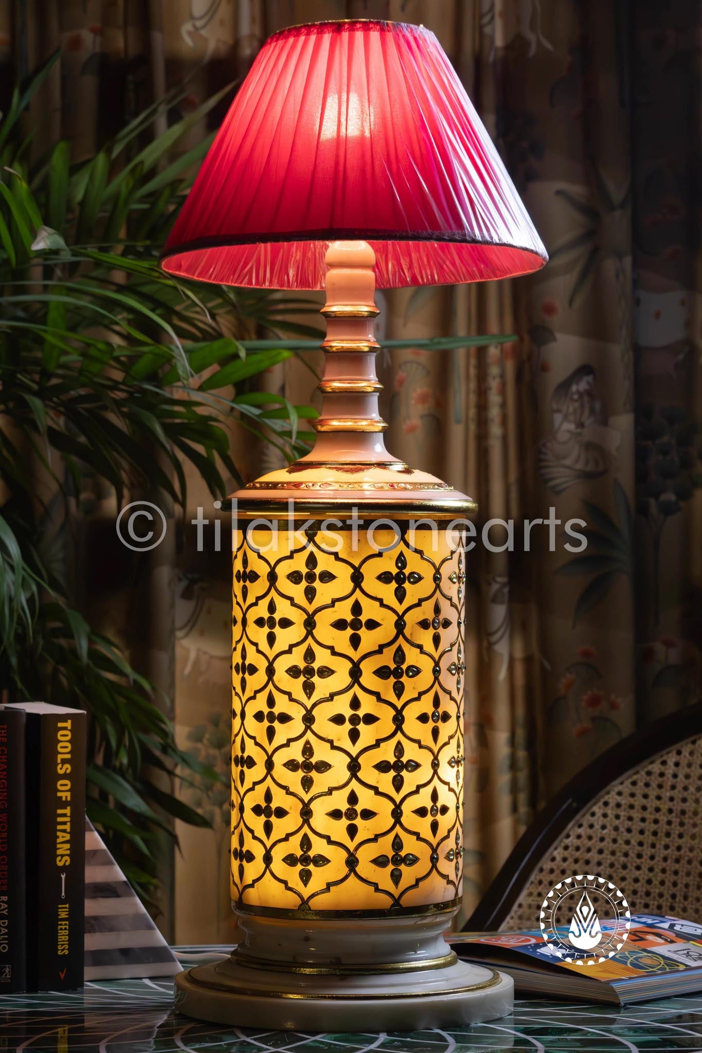 Table Lamp 31" | Wonder White