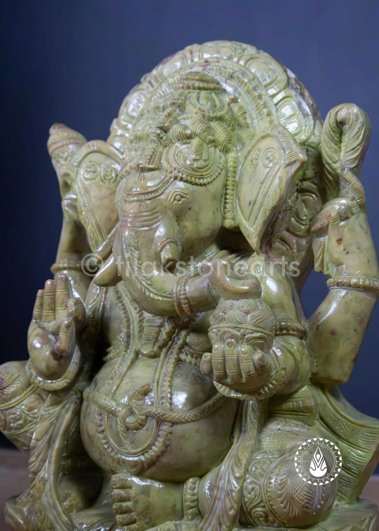 Ganesha 12" | Jade Onyx