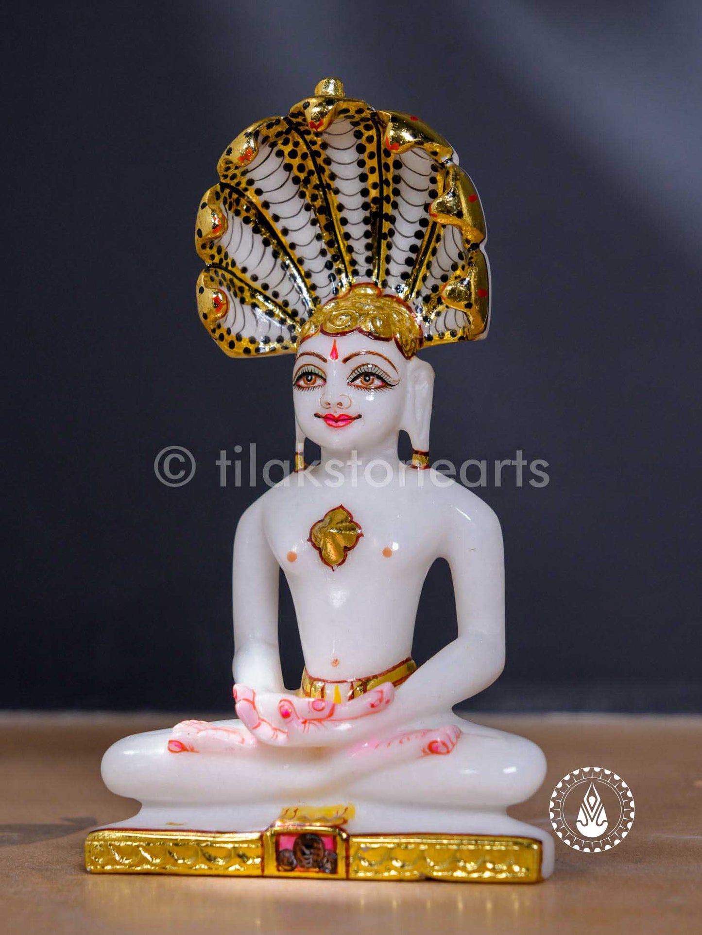 Jain God 7" | Swiss White (Imported)