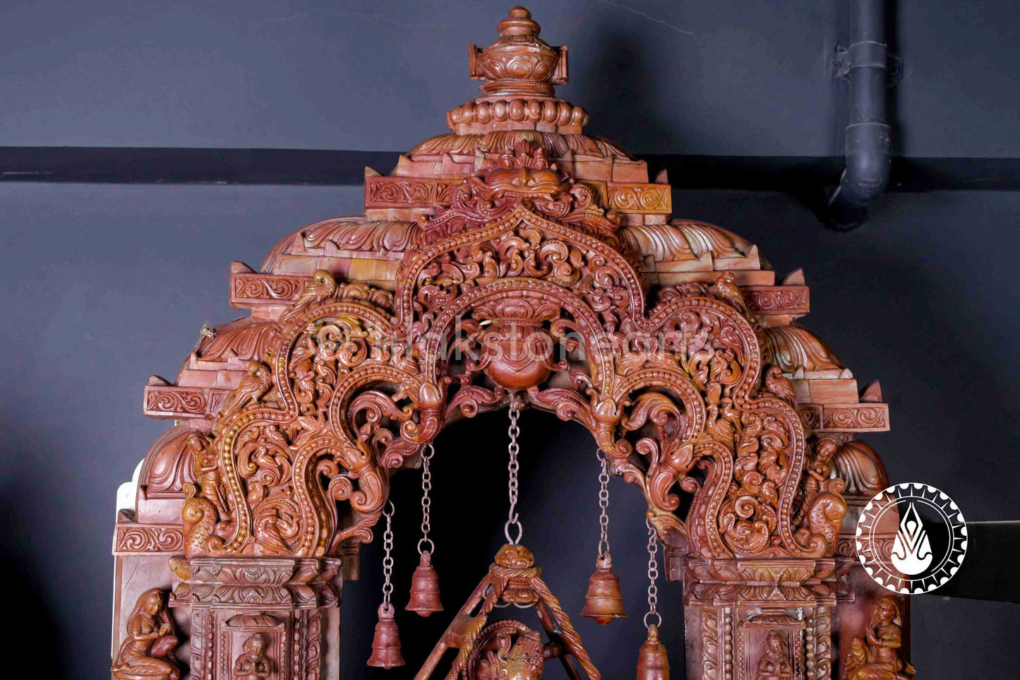 Radha Krishna Antarang Jhula 30" | Oakwood Stone