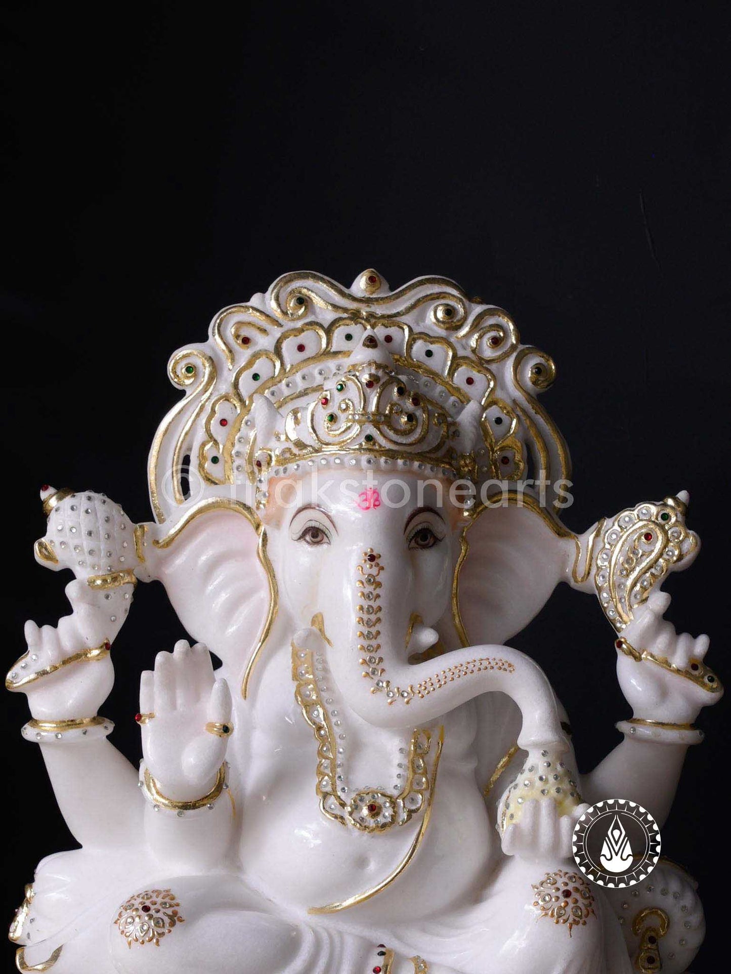 Ganesha 24" | Swiss White (Imported)