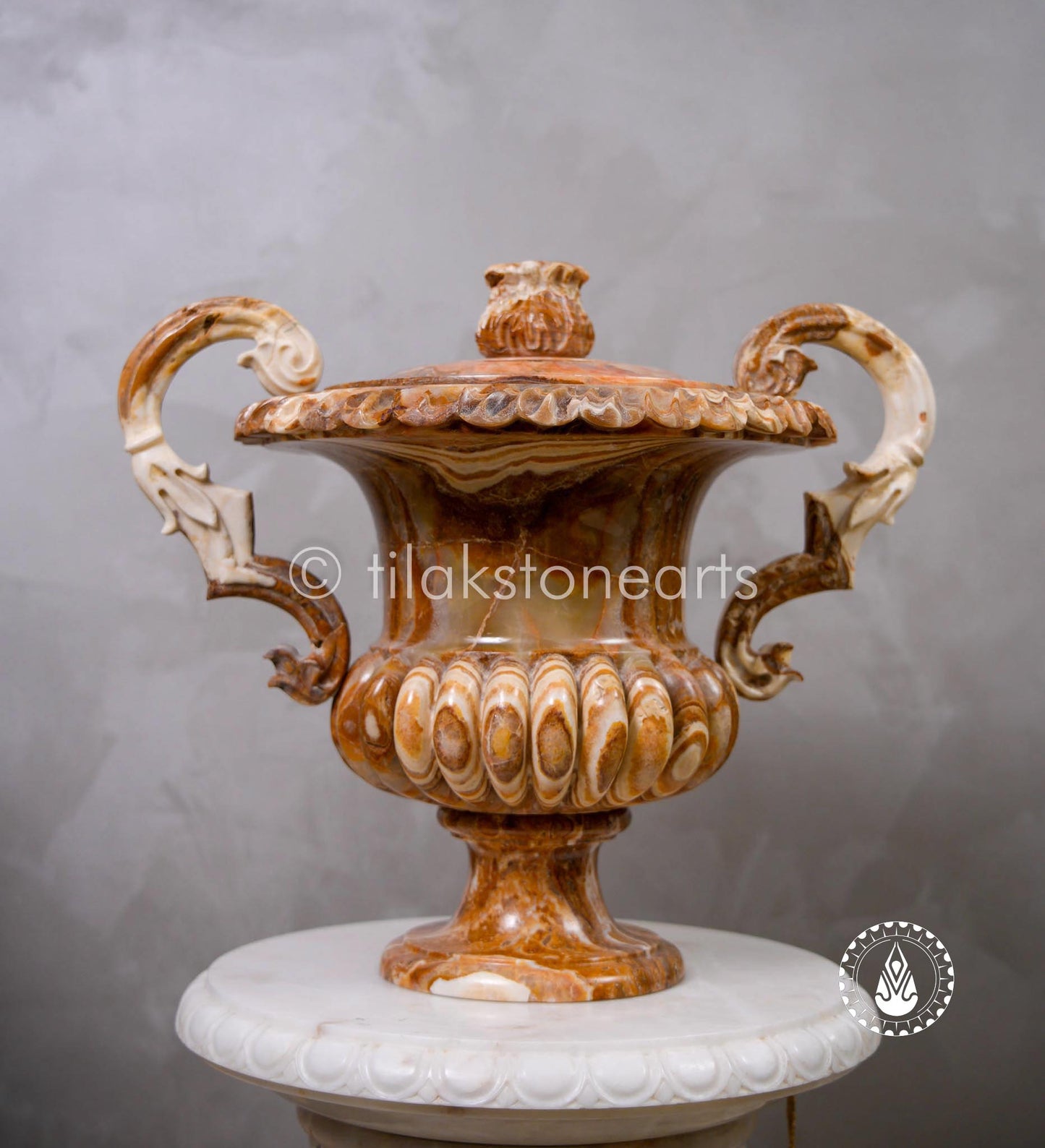 Triumph Vase 15" | Arabic Onyx