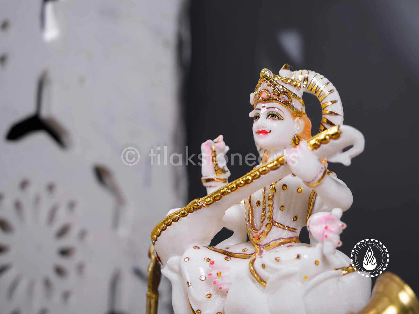 Saraswati Maa 9" | Swiss White (Imported)