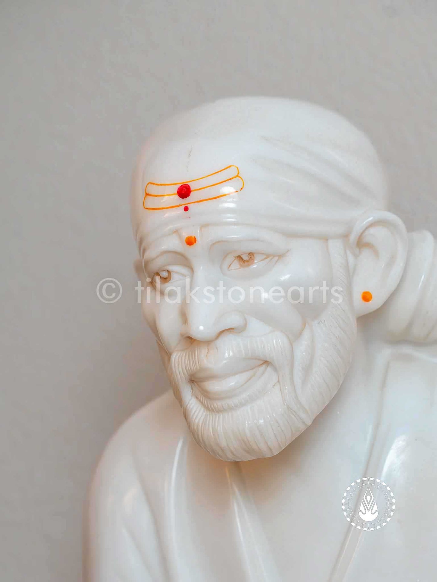 Sai Baba 36" | Swiss White (Imported)