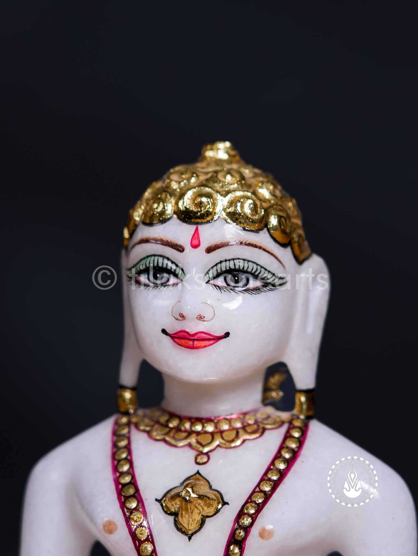 Jain God 7" | Swiss White (Imported)