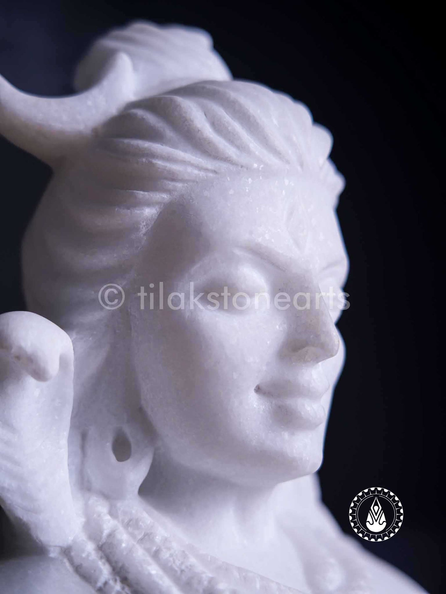 Shiva 18" | Swiss White(Imported)