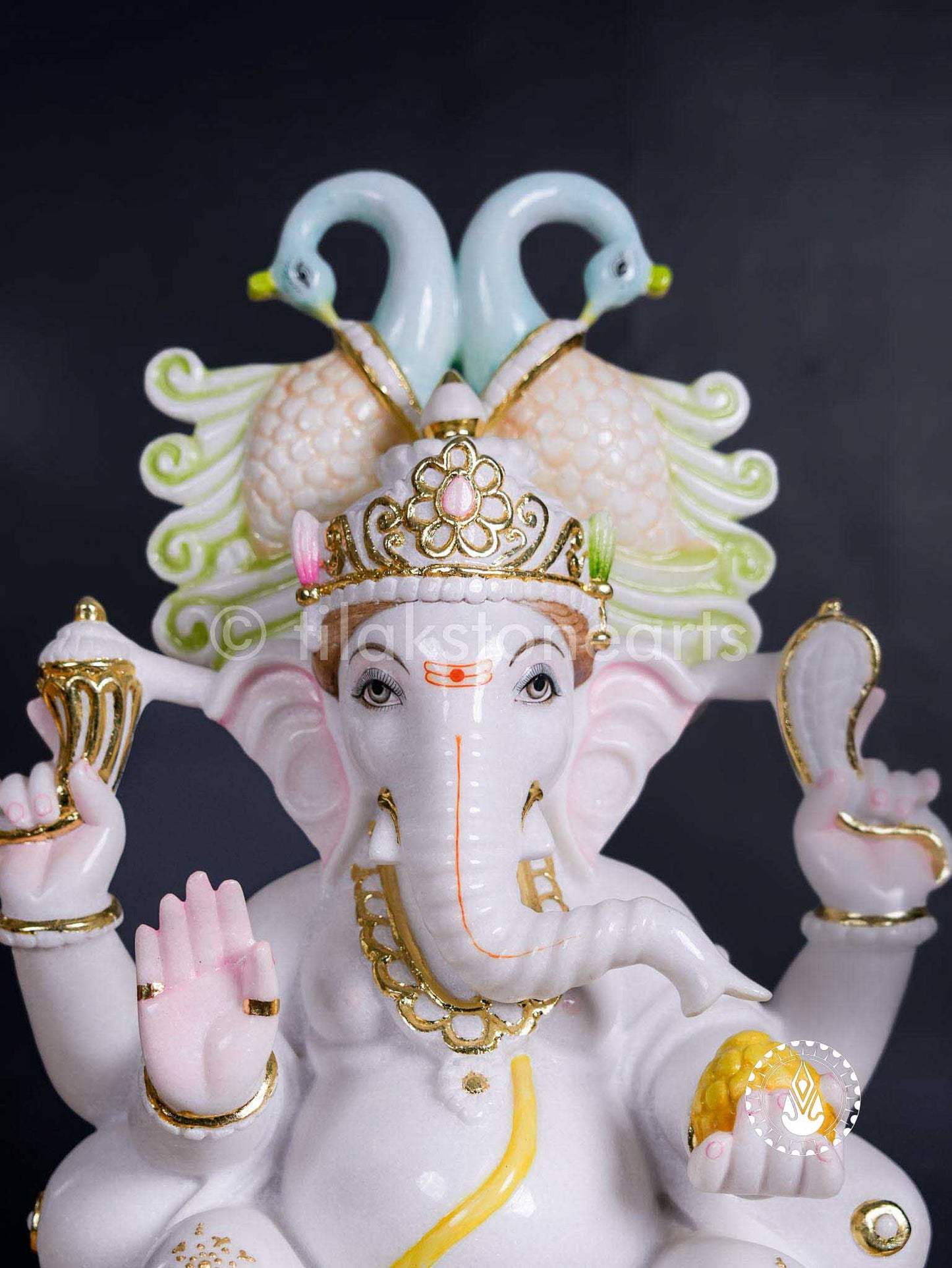 Ganesha 24" | Swiss White (Imported)