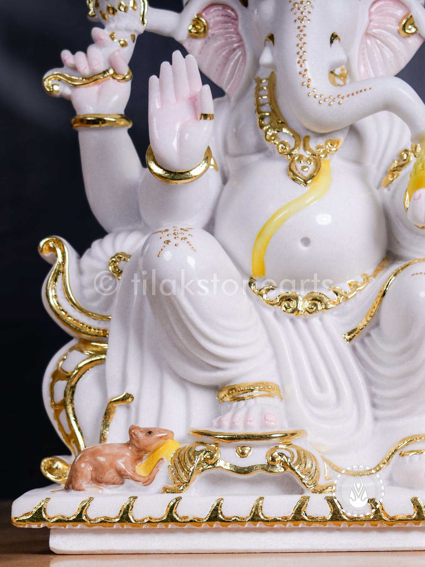 Ganesha 24" | Swiss White (Imported)