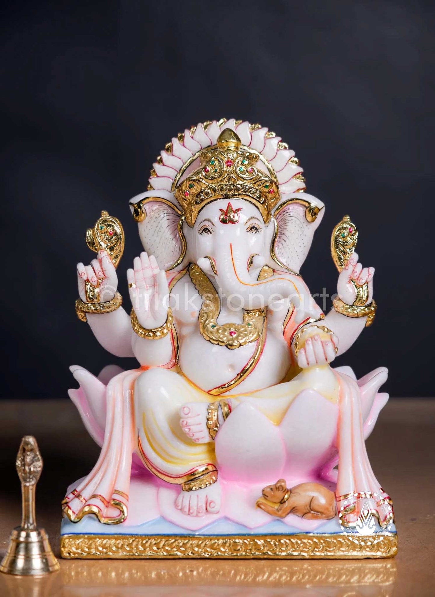 Ganesha 12" | Swiss White (Imported)