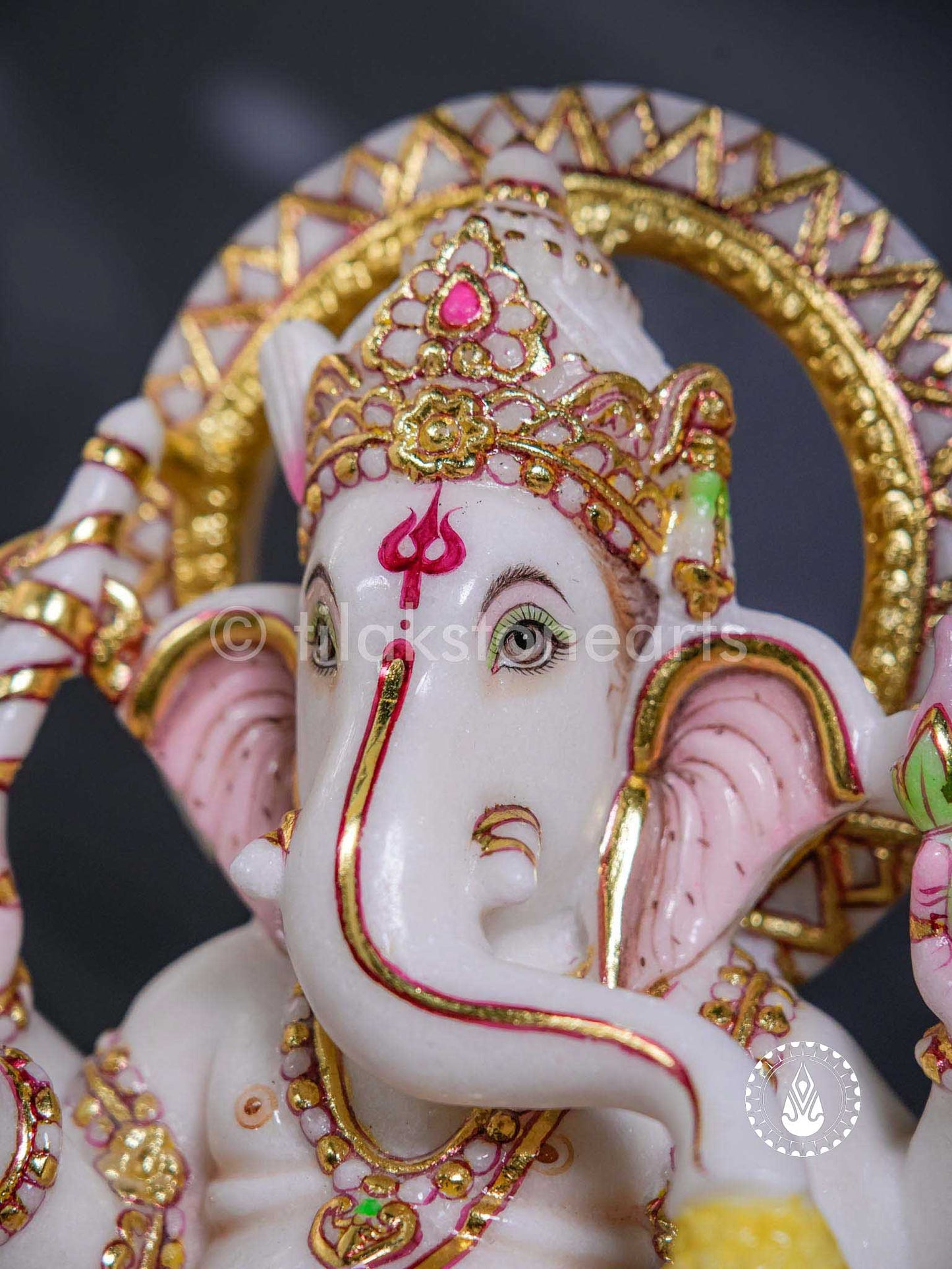 Ganesha 12" | Swiss White (Imported)