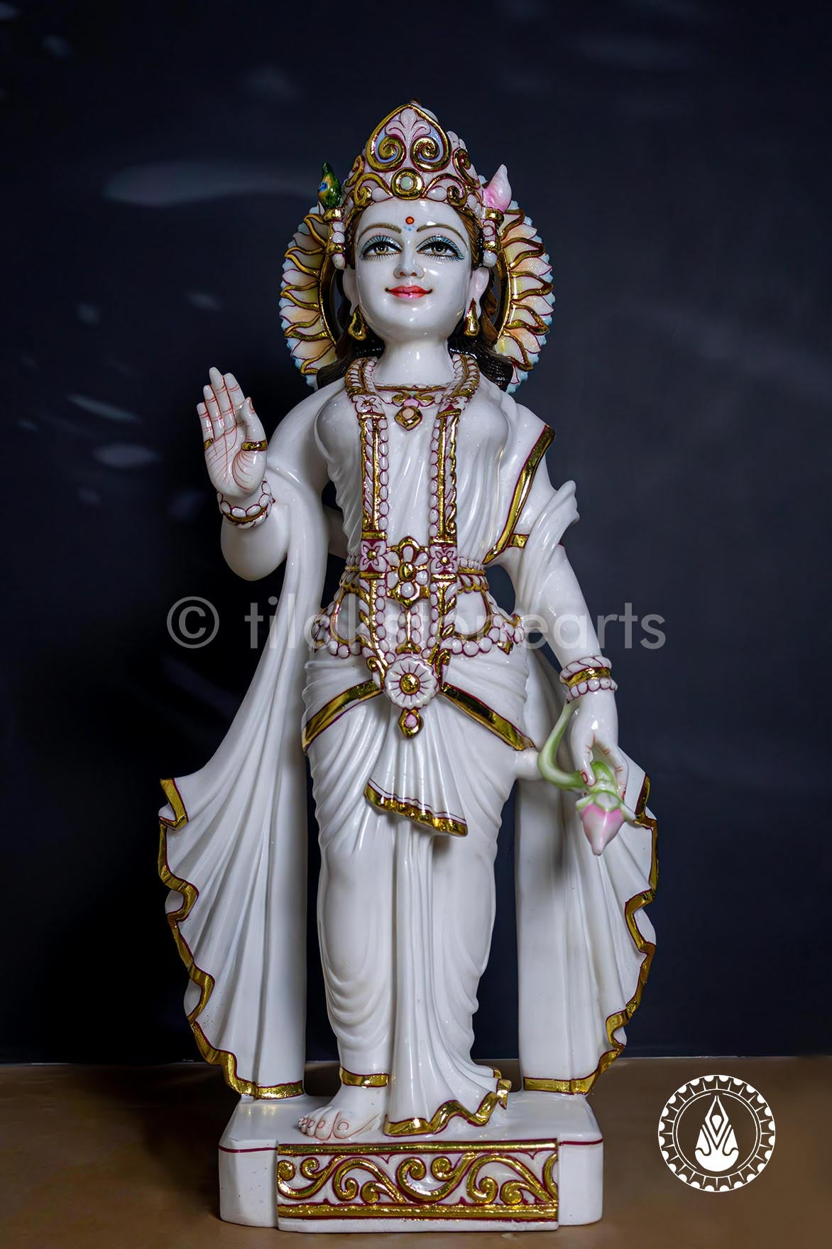 Radha Krishna 24" | Swiss White (Imported)