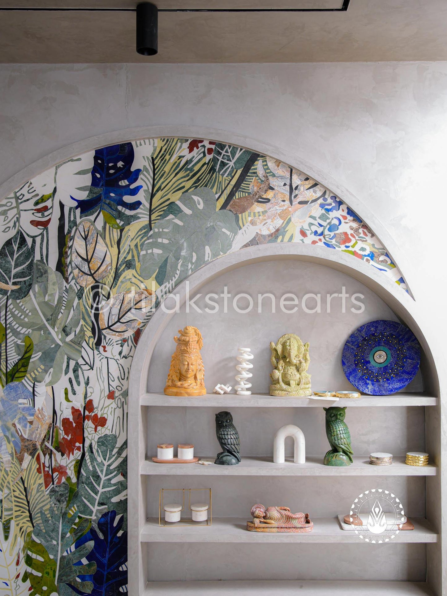 The Tropic Arch 86" | Inlay Stones