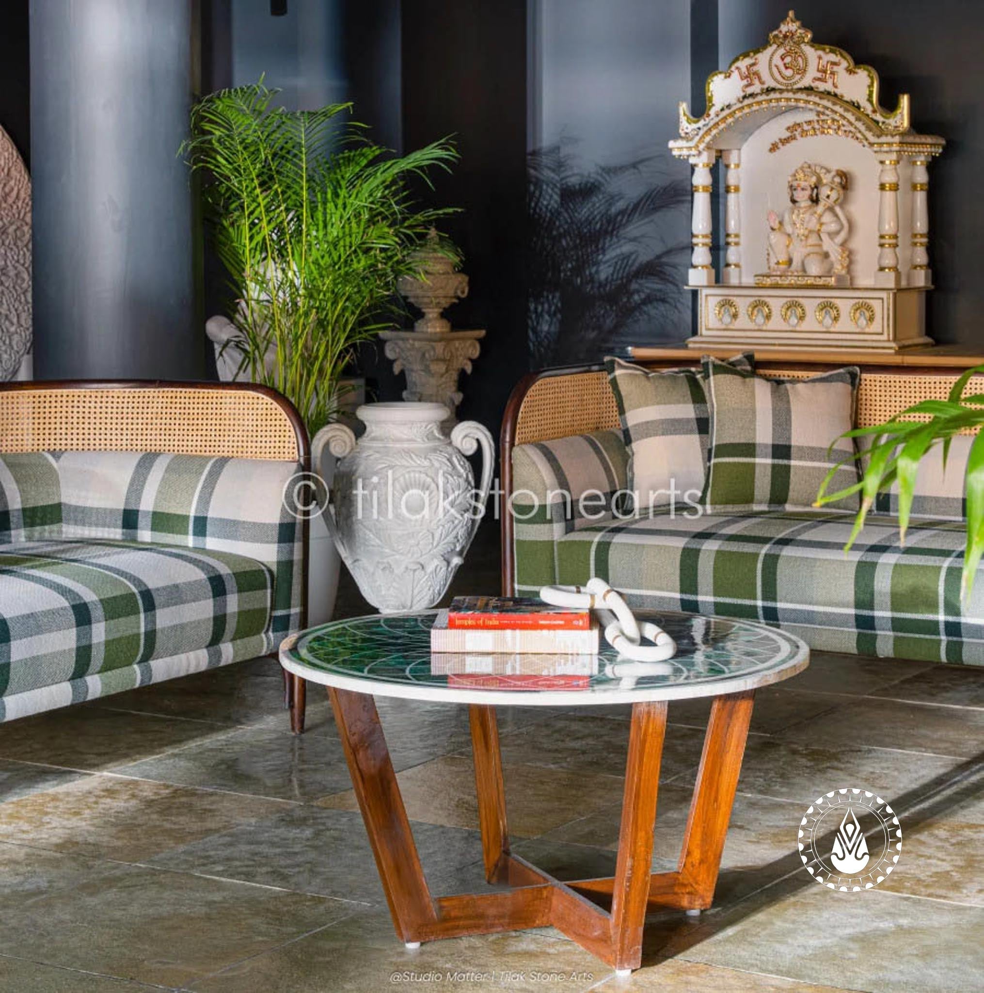 Malachite Majestic Center Table 36" | Green Malachite