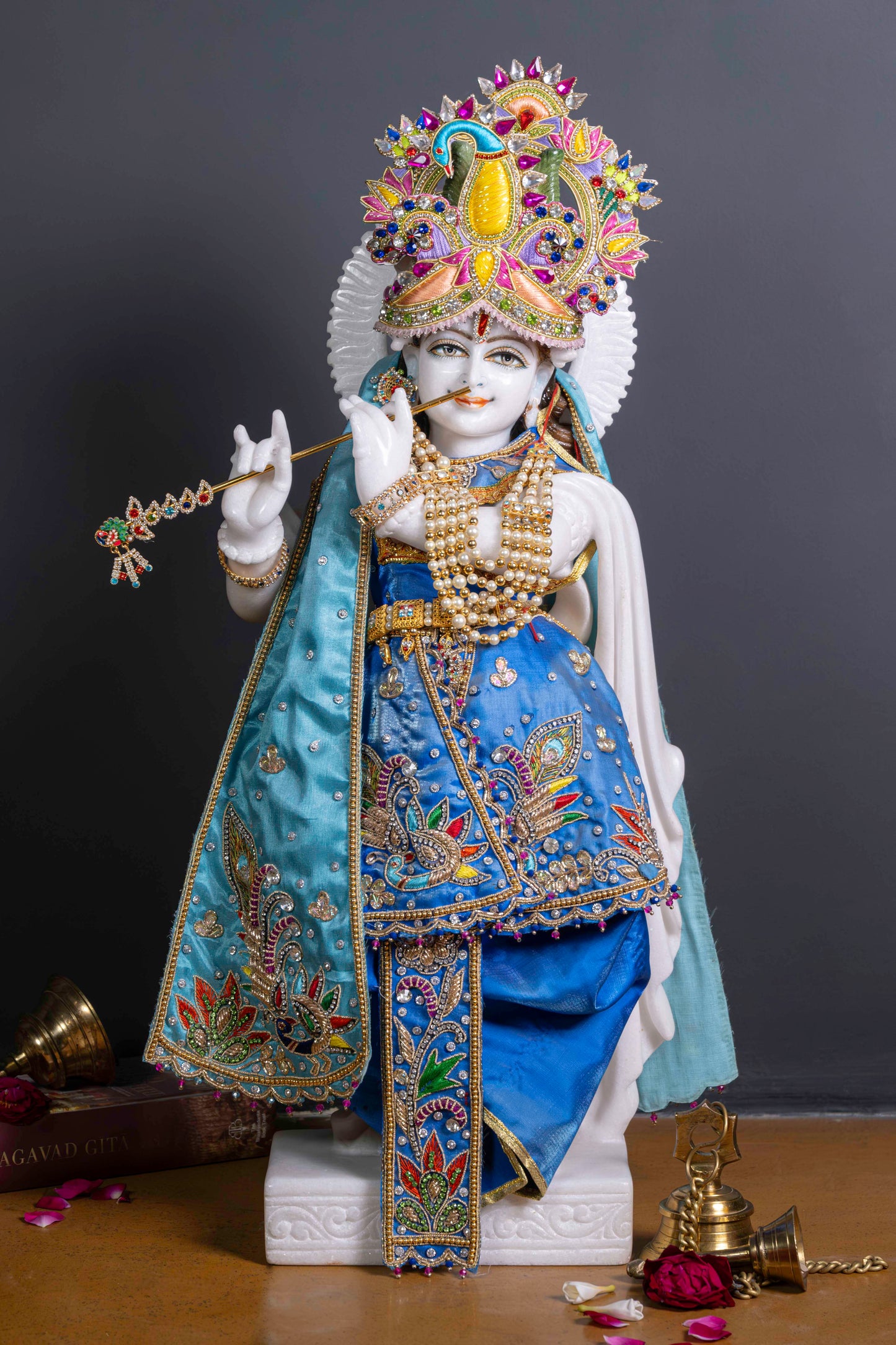 Krishna Ji 24" | Swiss White (Imported)