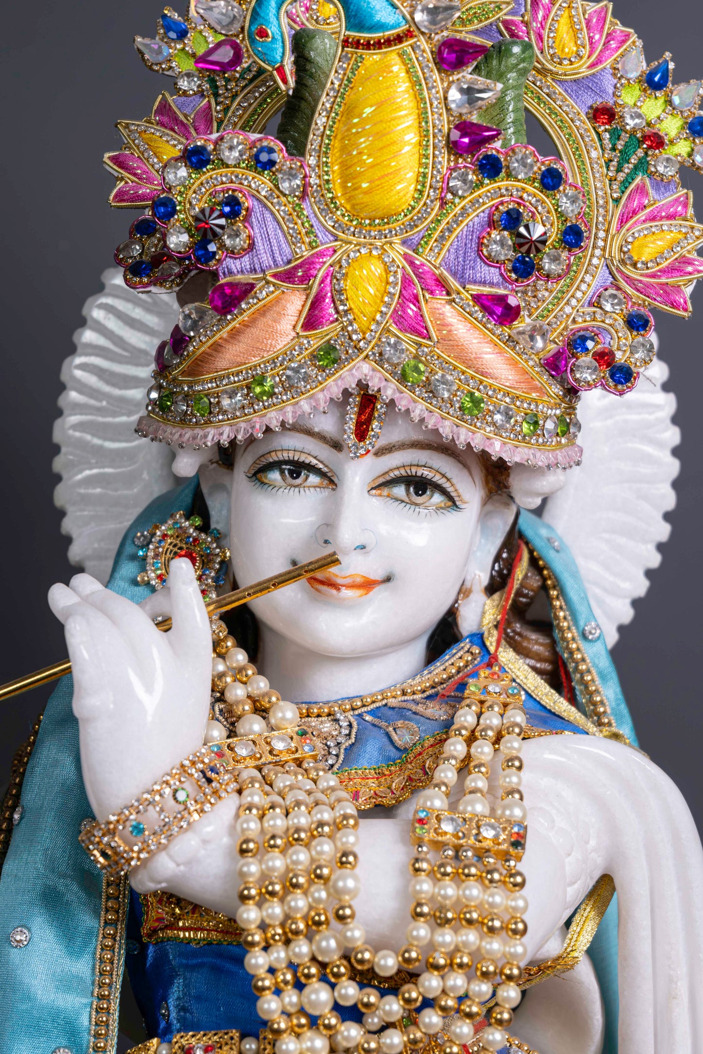 Krishna Ji 24" | Swiss White (Imported)