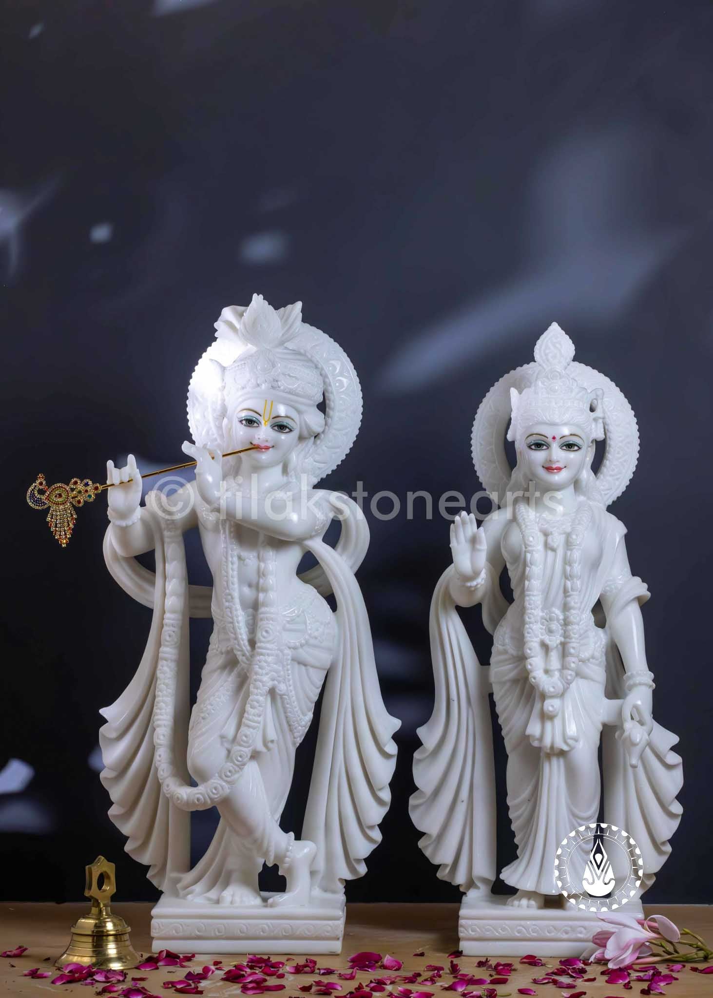 Radha Krishna 24" | Swiss White (Imported)