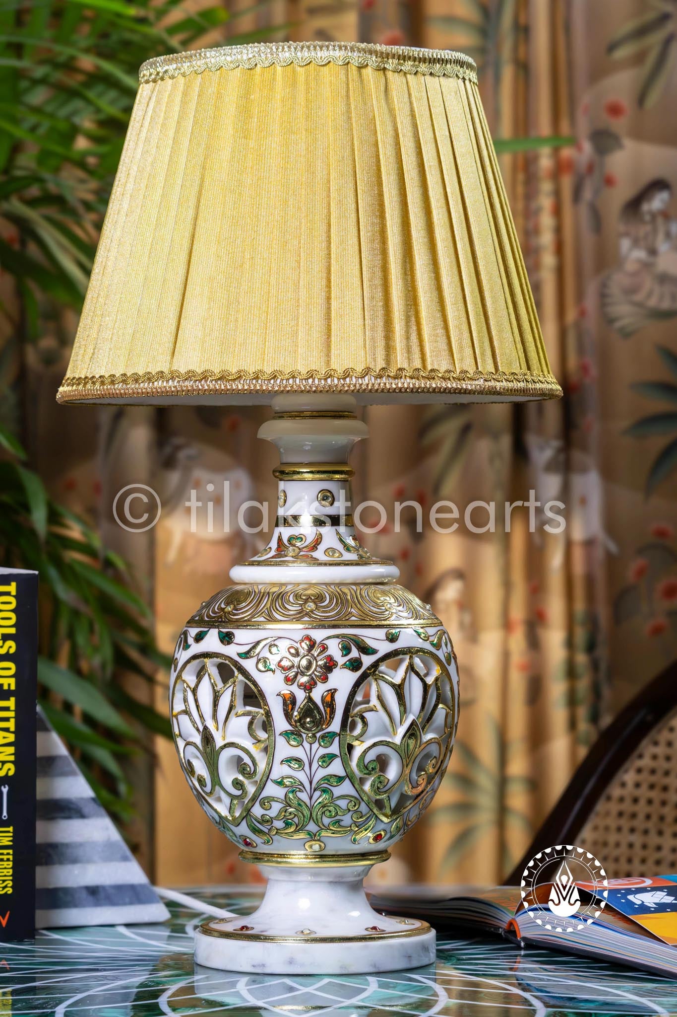 Table Lamp 21" | Wonder White