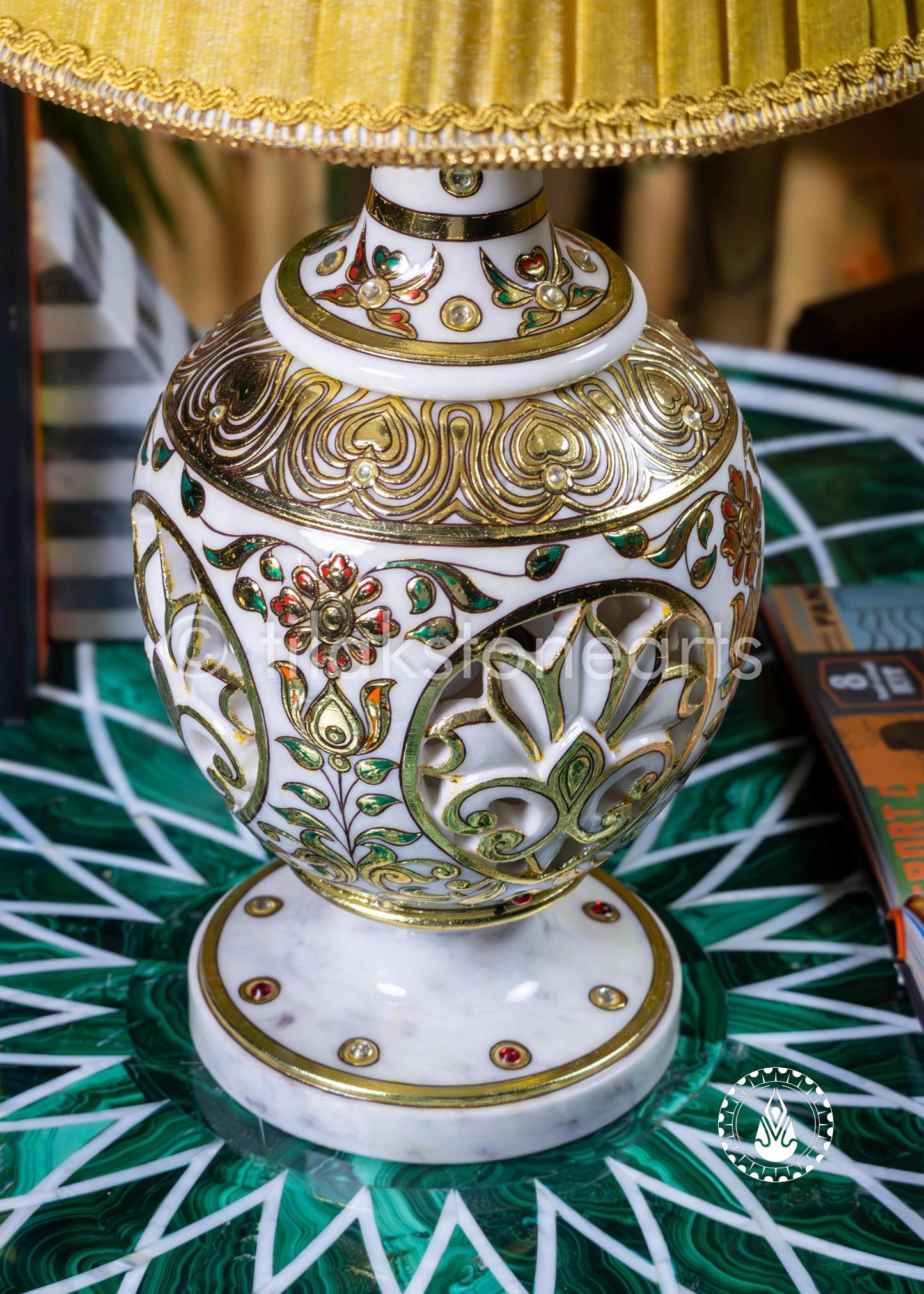 Table Lamp 21" | Wonder White