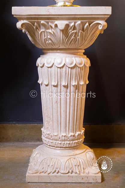 The Regal Exprador Pillar 25" |