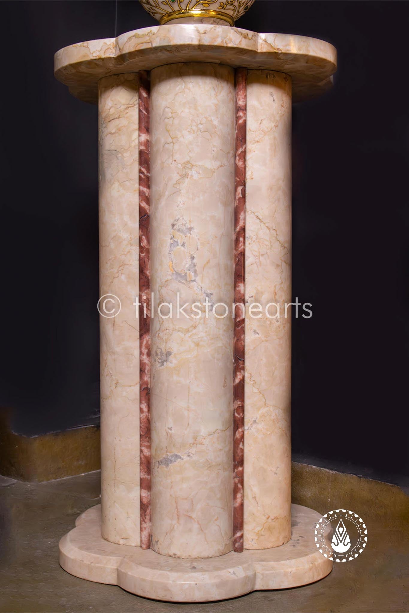 Columbus Pillar 30" | Antique Marble