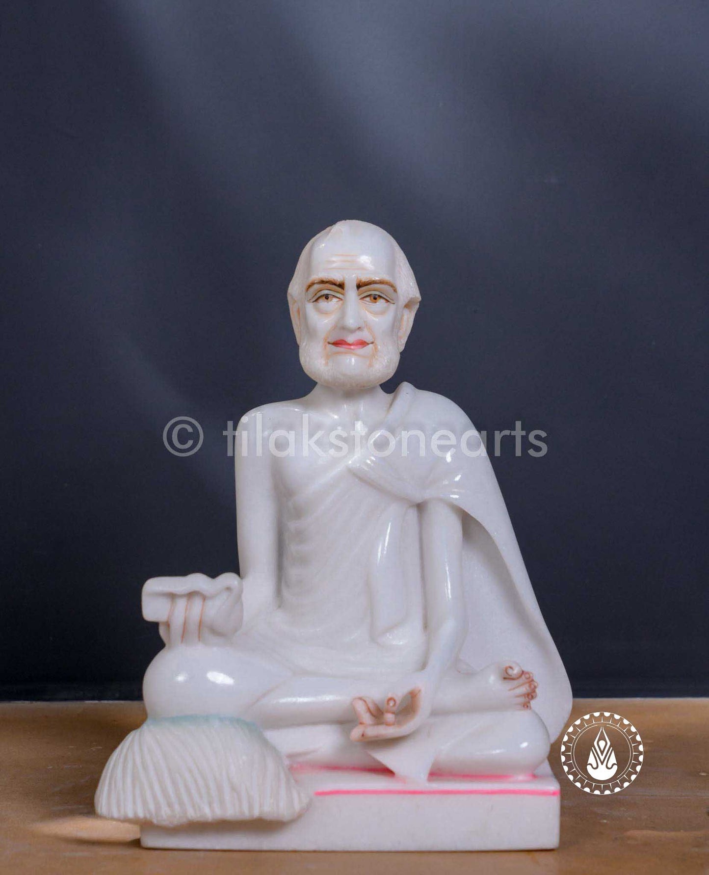Guru Maharaj Ji 11" | Swiss White (Imported)
