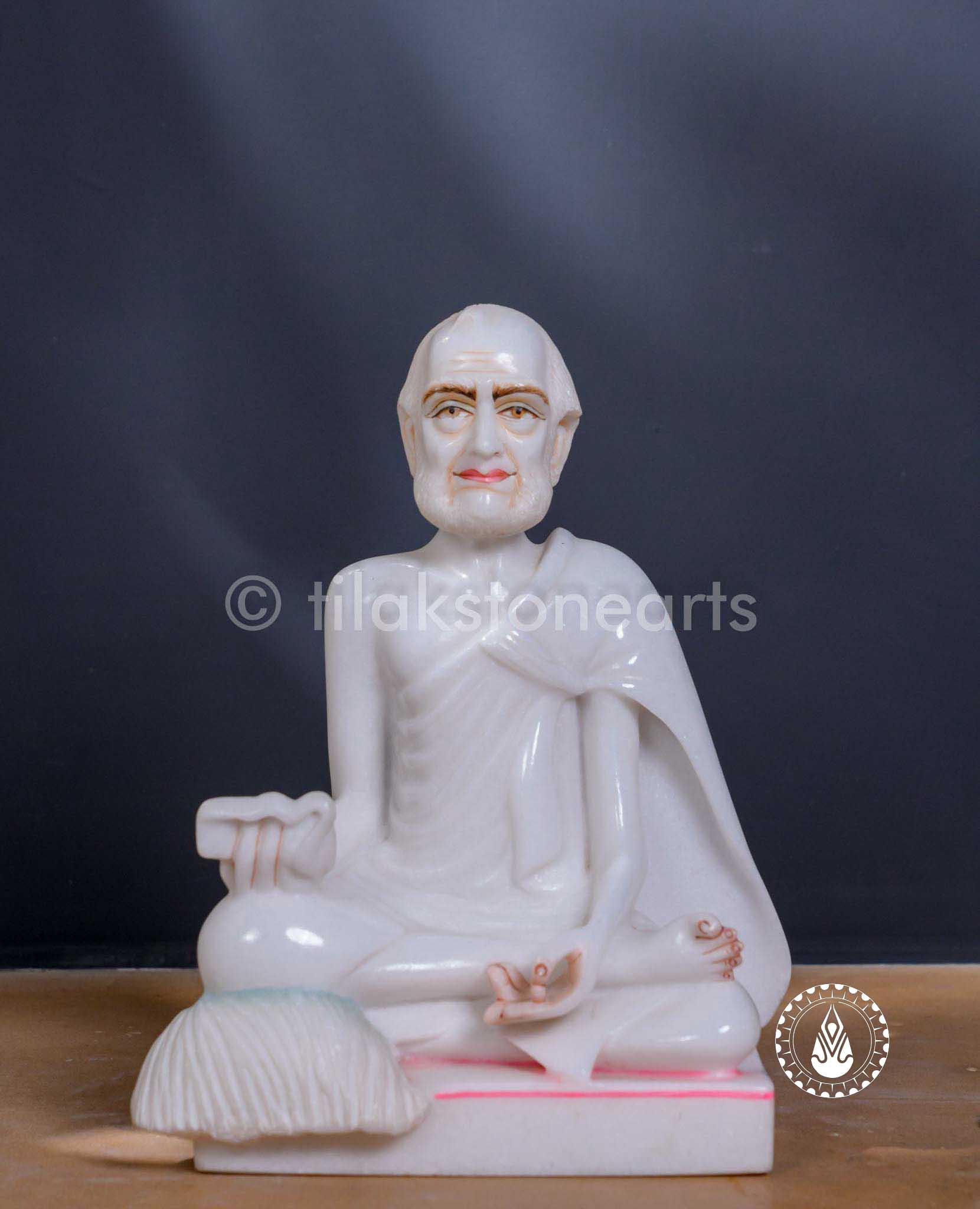 Guru Maharaj Ji 11" | Swiss White (Imported)