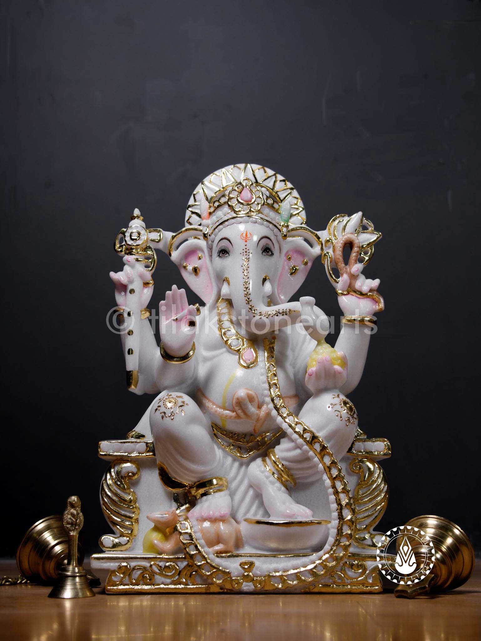 Ganesha 18" | Swiss White (Imported)