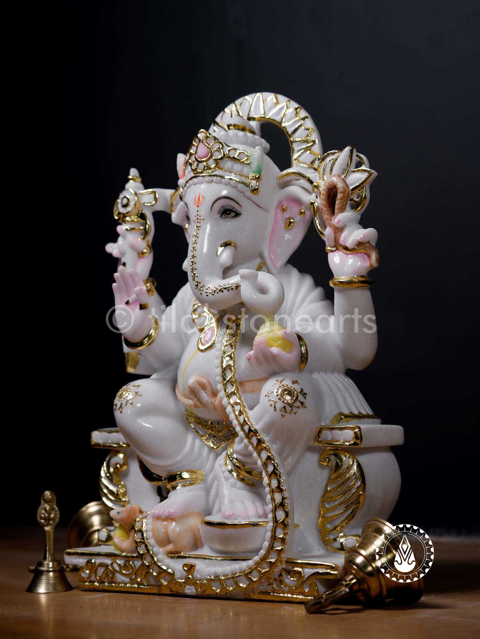 Ganesha 18" | Swiss White (Imported)