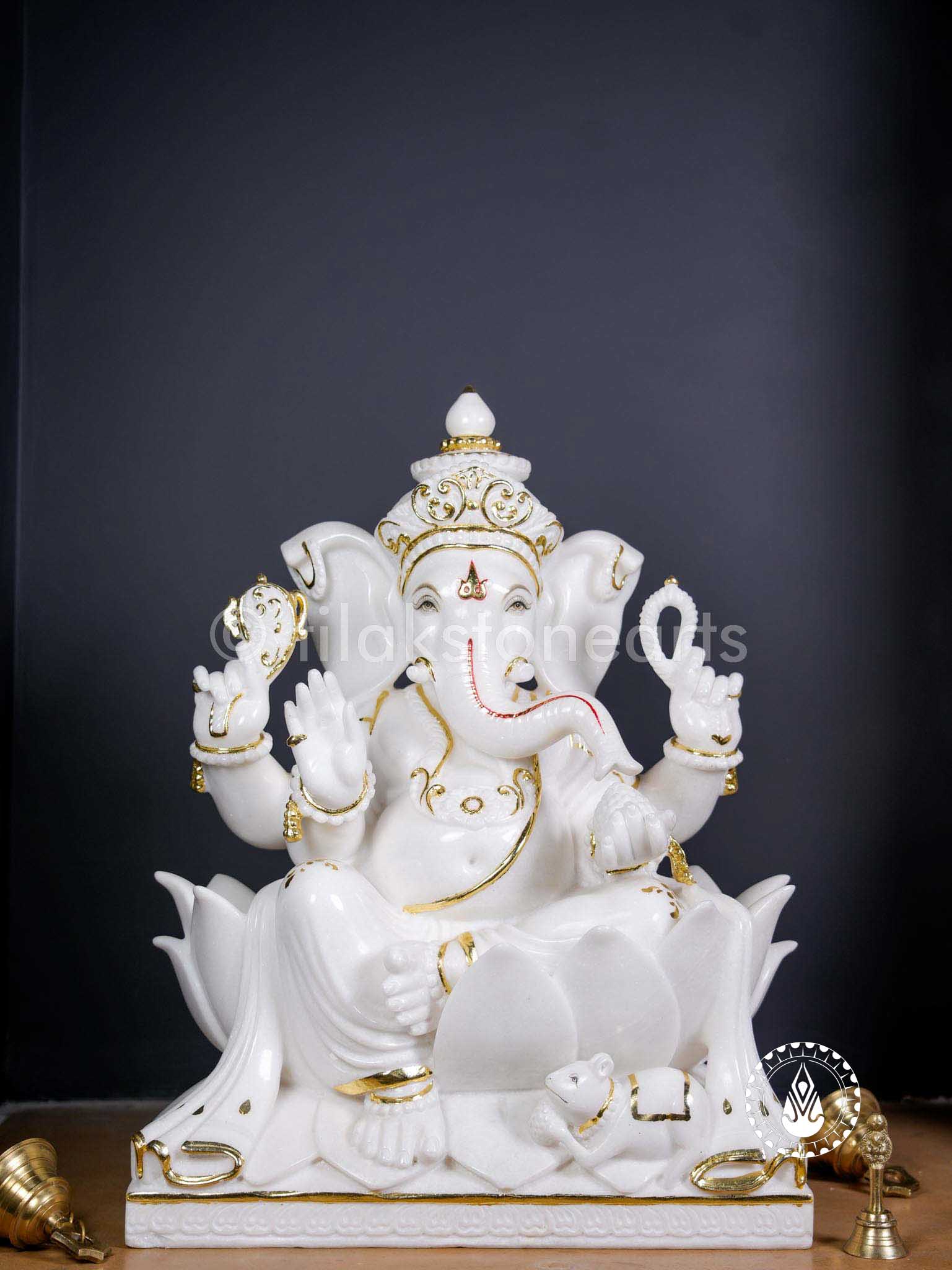 Ganesha 24" | Swiss White (Imported)