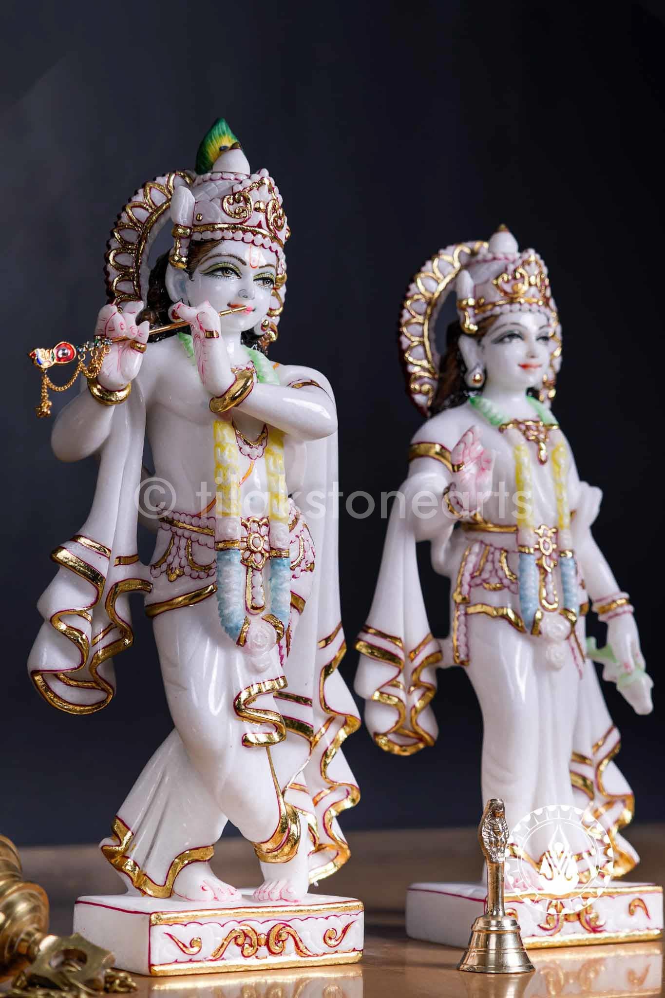 Radha Krishna 18" | Swiss White (Imported)