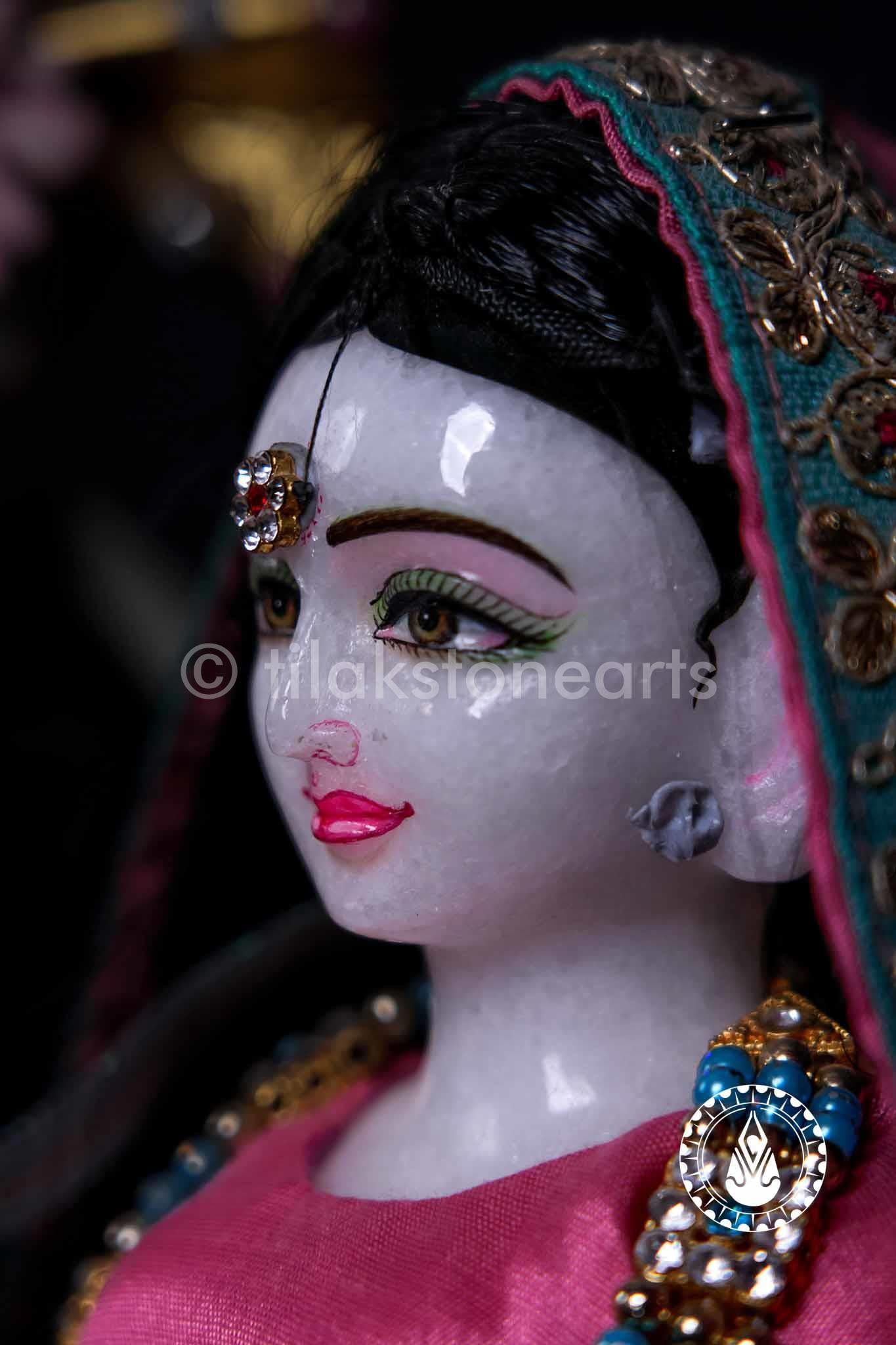 Iskon Radha Krishna 12" | Swiss White (Imported)