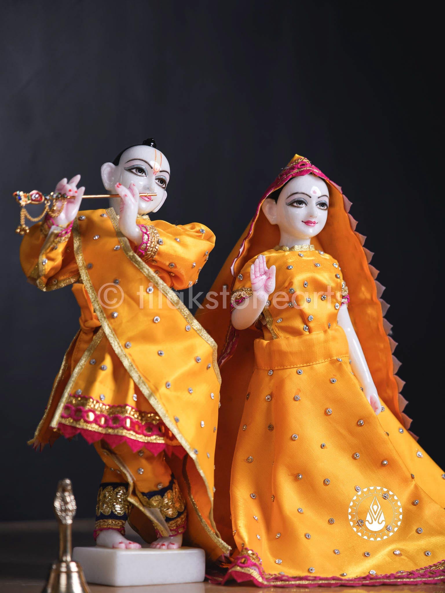 Iskcon Radha Krishna 15" | Swiss White (Imported)