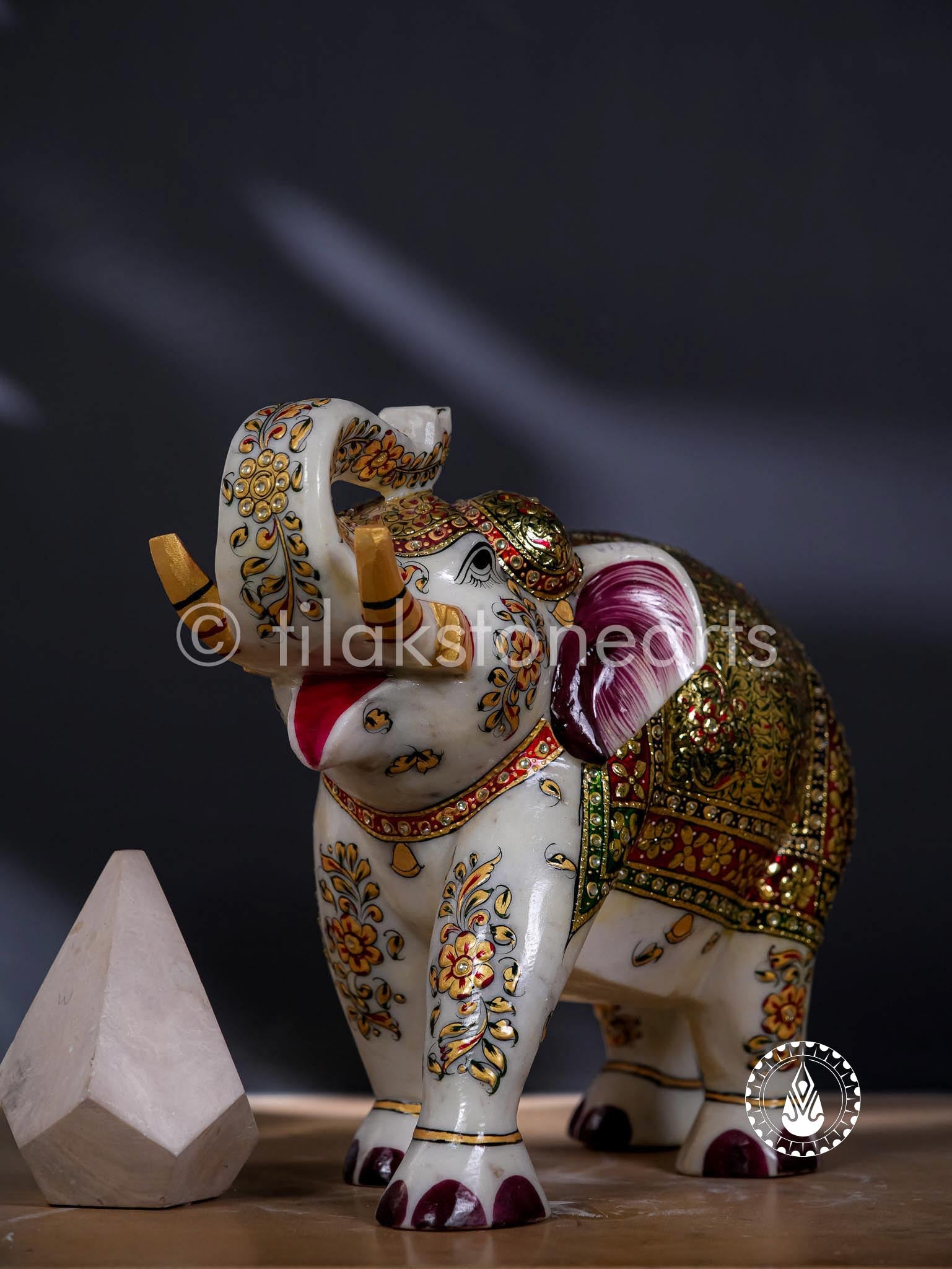 Elephant 15" | Wonder White