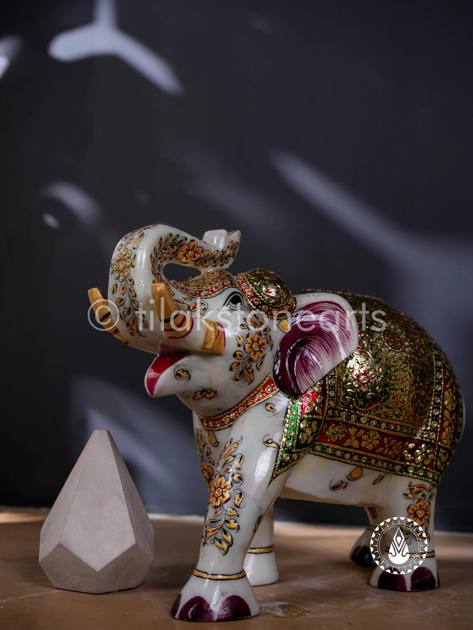 Elephant 15" | Wonder White