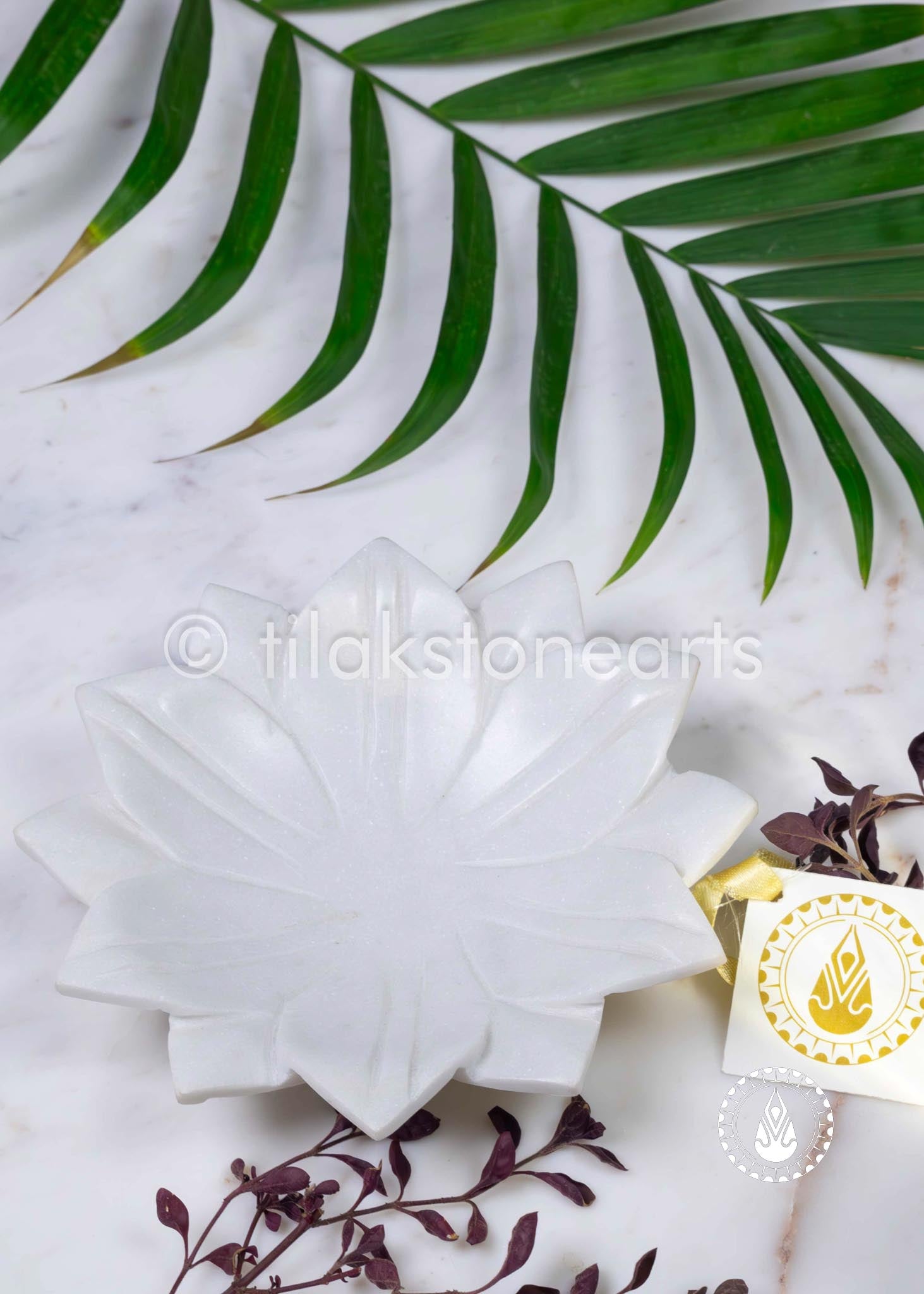 Urli 7" | Indian White
