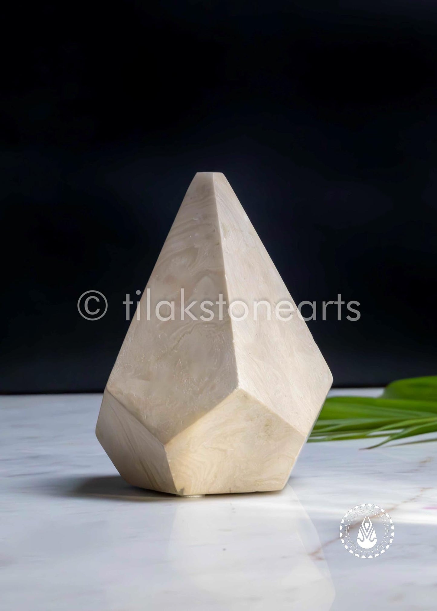 Art 6" | Indian White