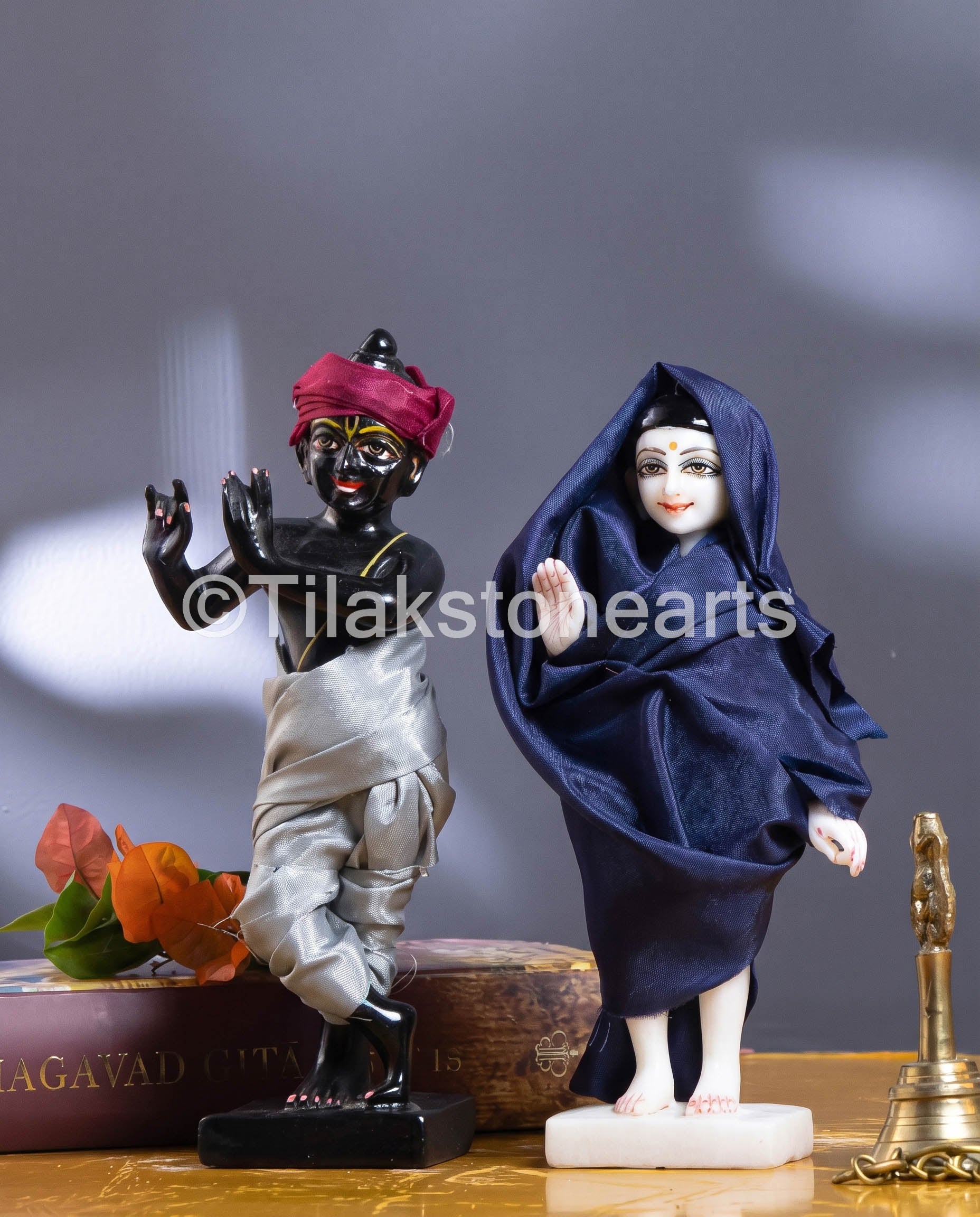 Isckon Radha Krishna 9" Vietnam Pure White & Natural Black Marble