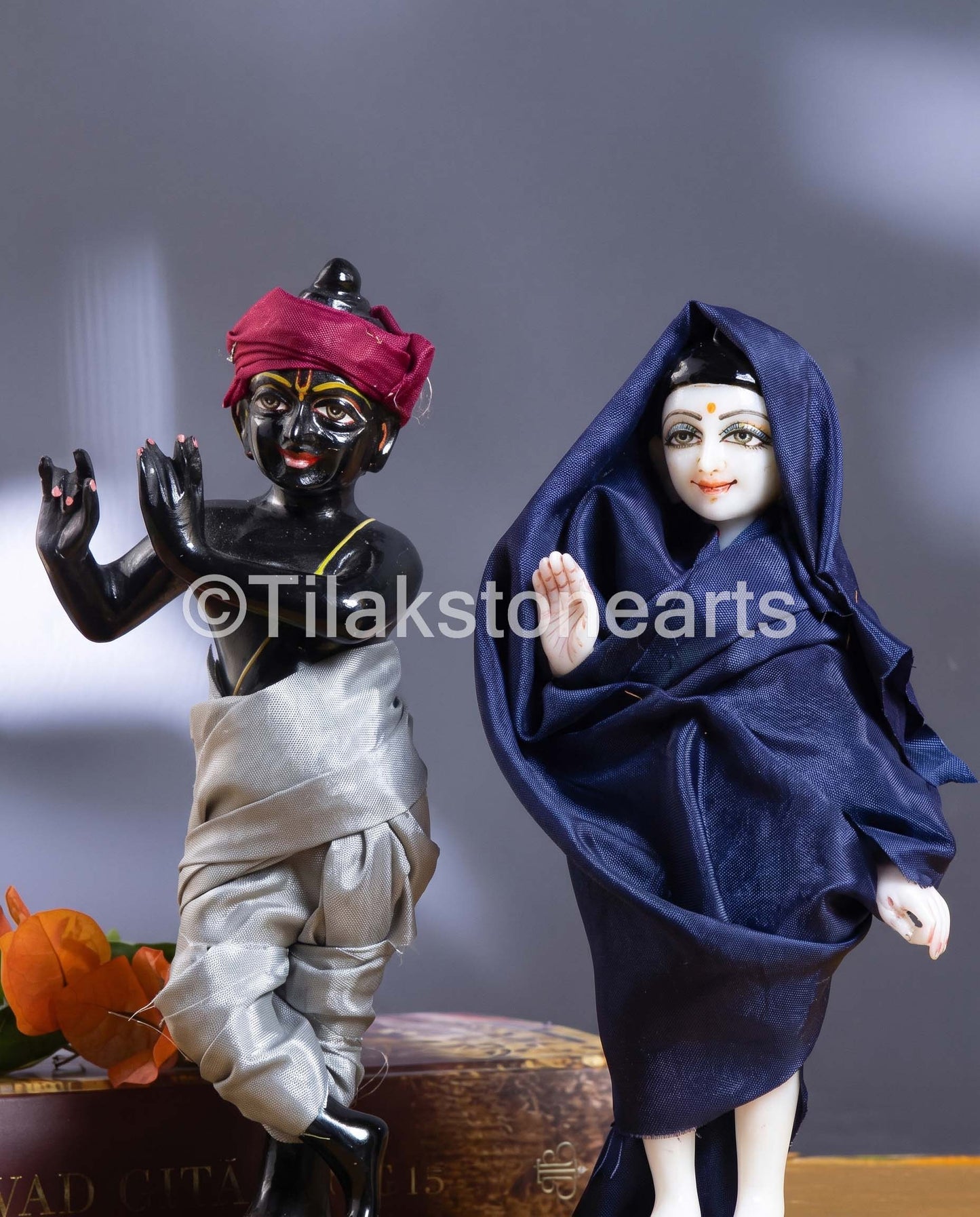 Isckon Radha Krishna 9" Vietnam Pure White & Natural Black Marble