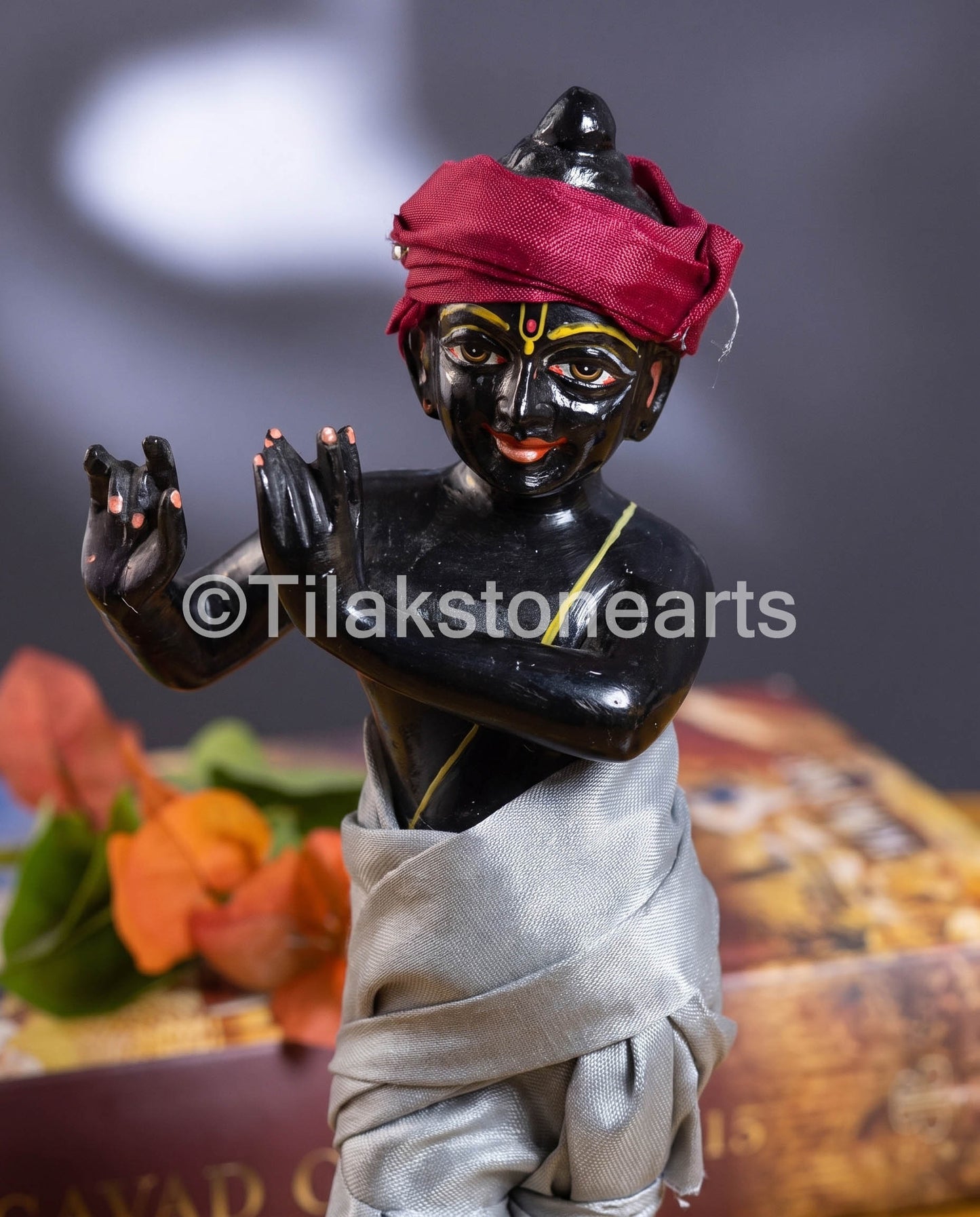 Isckon Radha Krishna 9" Vietnam Pure White & Natural Black Marble