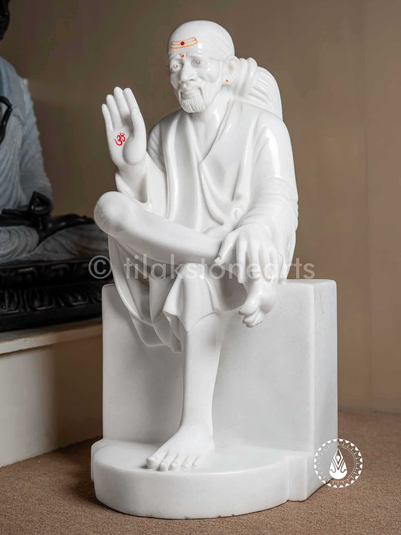 Sai Baba 29" | Swiss White (Imported)