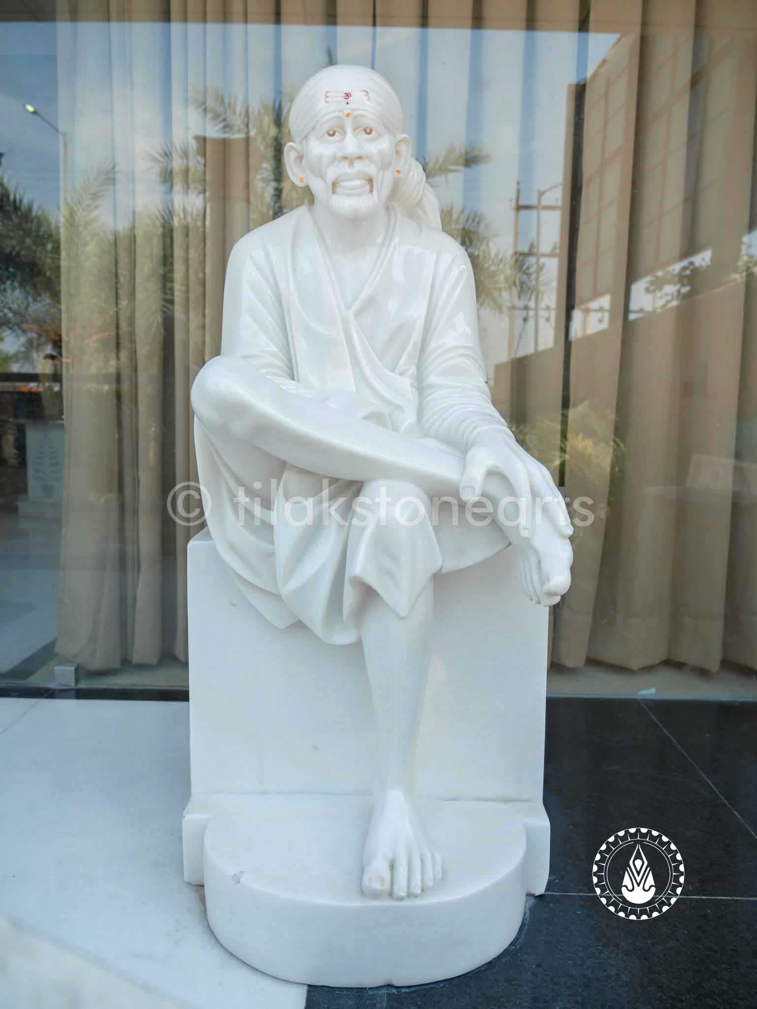 Sai Baba 48" | Swiss White (Imported)