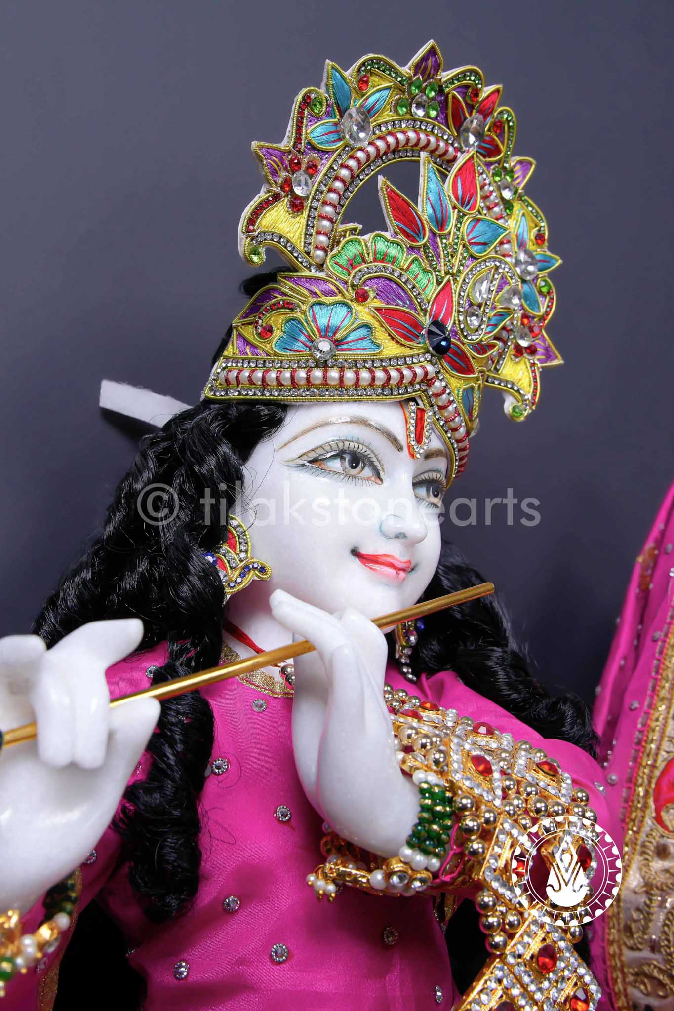 Radha Krishna 24" | Swiss White (Imported)