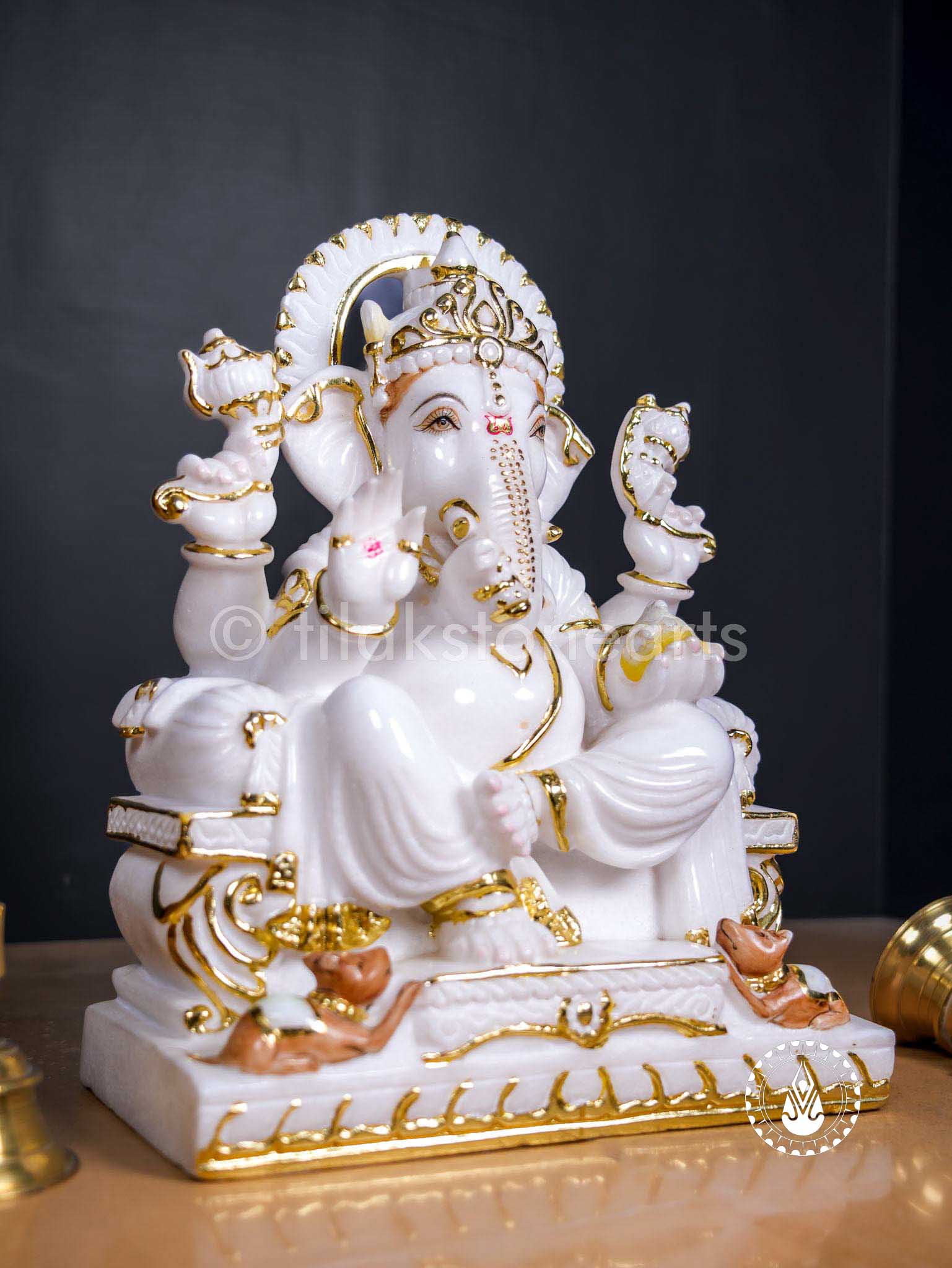 Ganesha 15" | Swiss White (Imported)