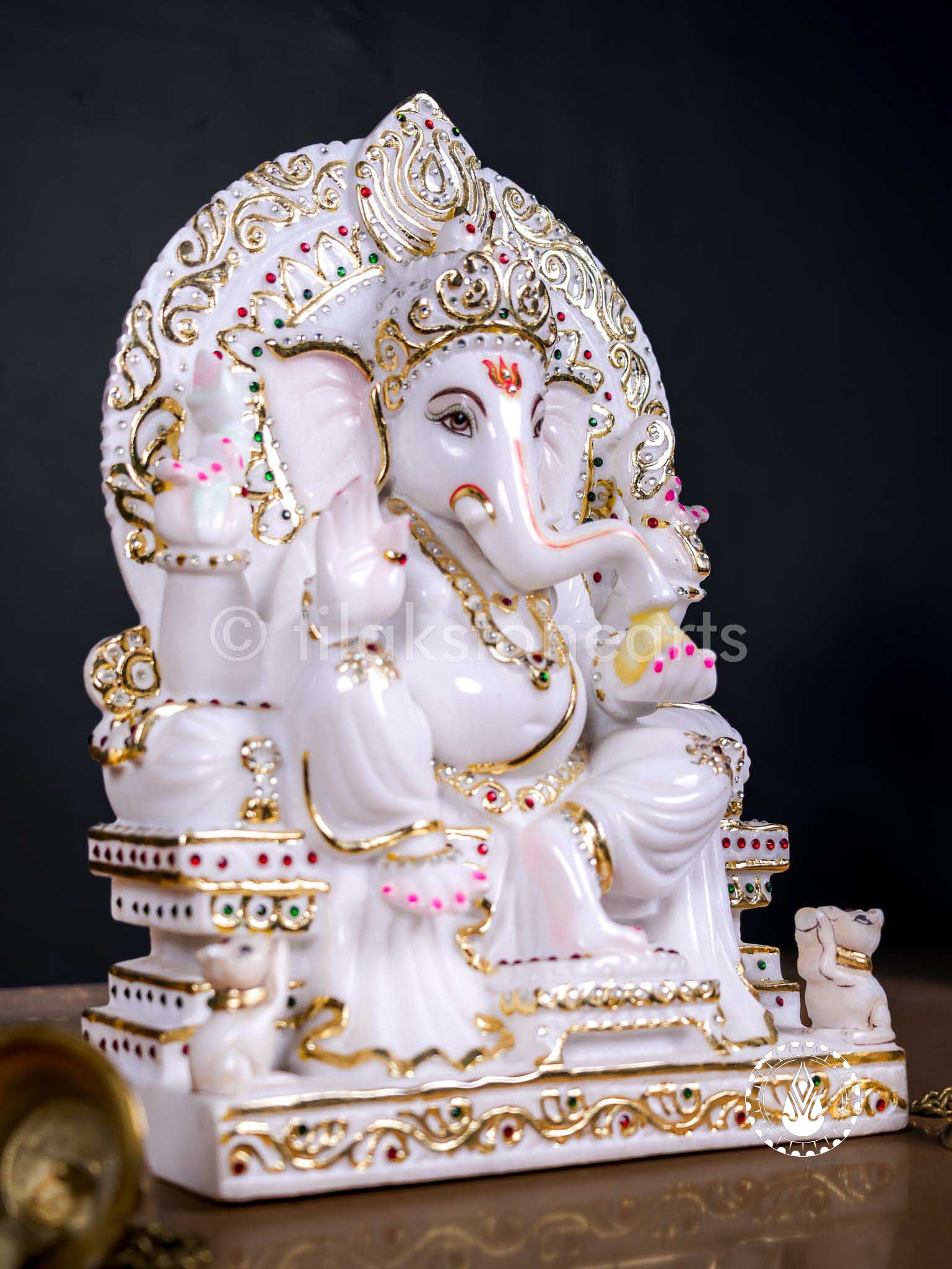 Ganesha 18" | Swiss White (Imported)