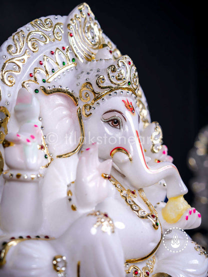 Ganesha 18" | Swiss White (Imported)