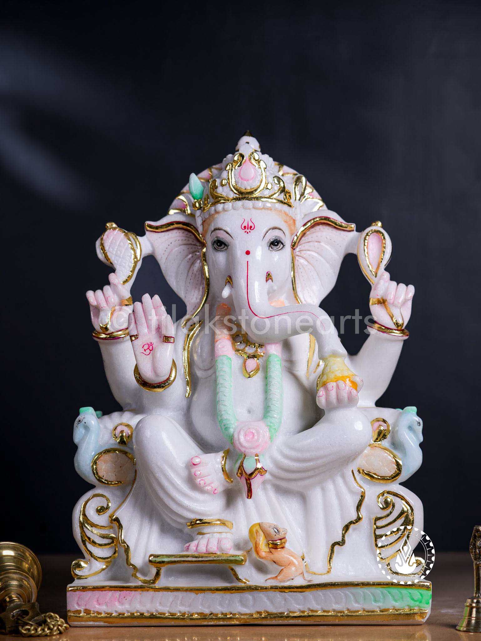 Ganesha 18" | Swiss White (Imported)
