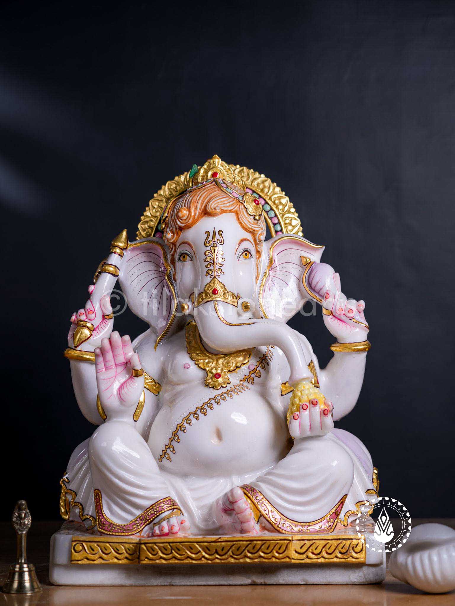 Ganesha 18" | Swiss White (Imported)