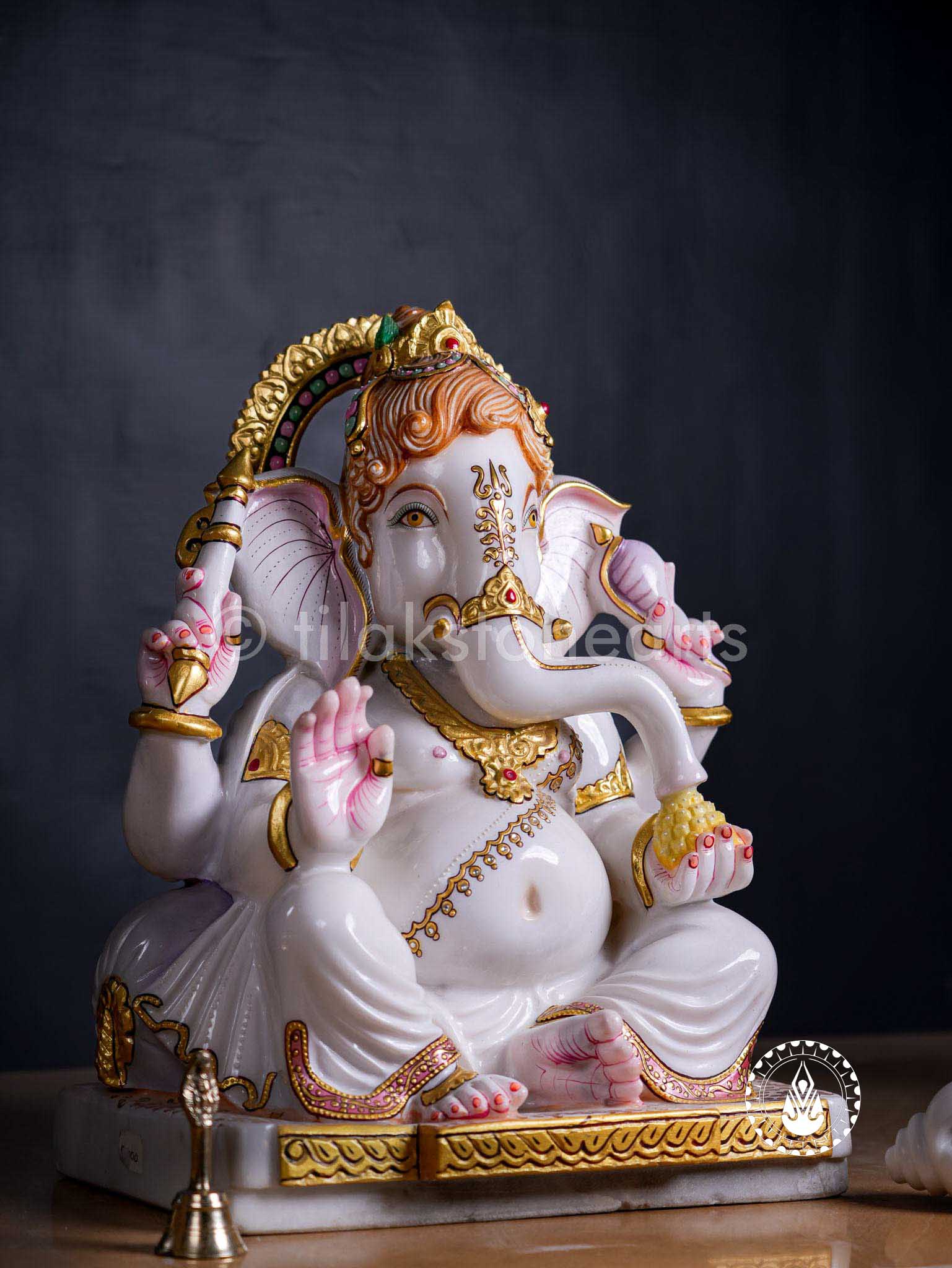 Ganesha 18" | Swiss White (Imported)